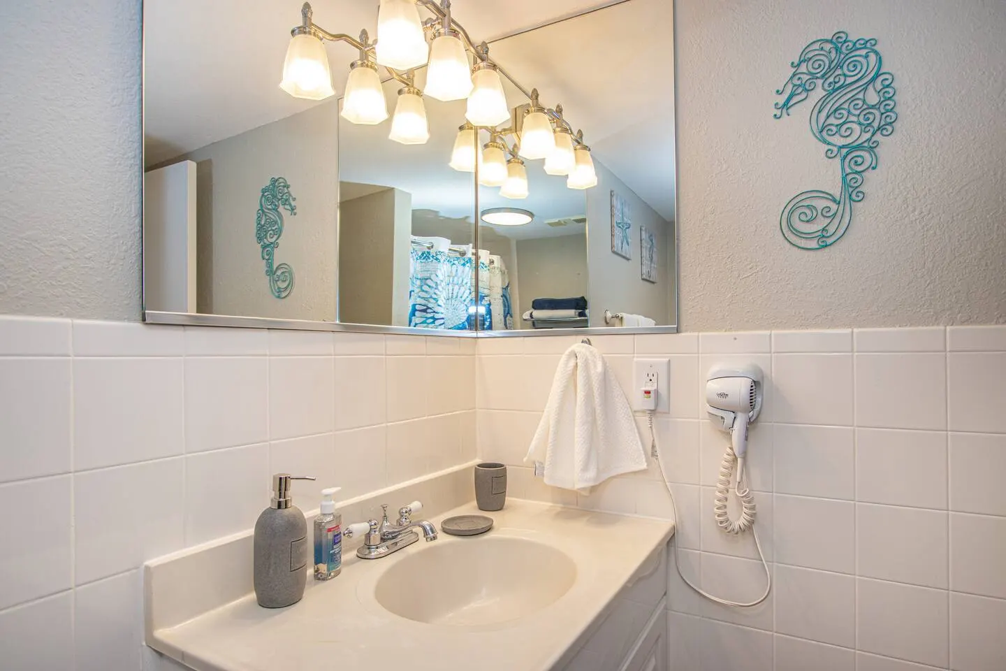 Treasure Island Condo Gulf Views & Heated Pool 19