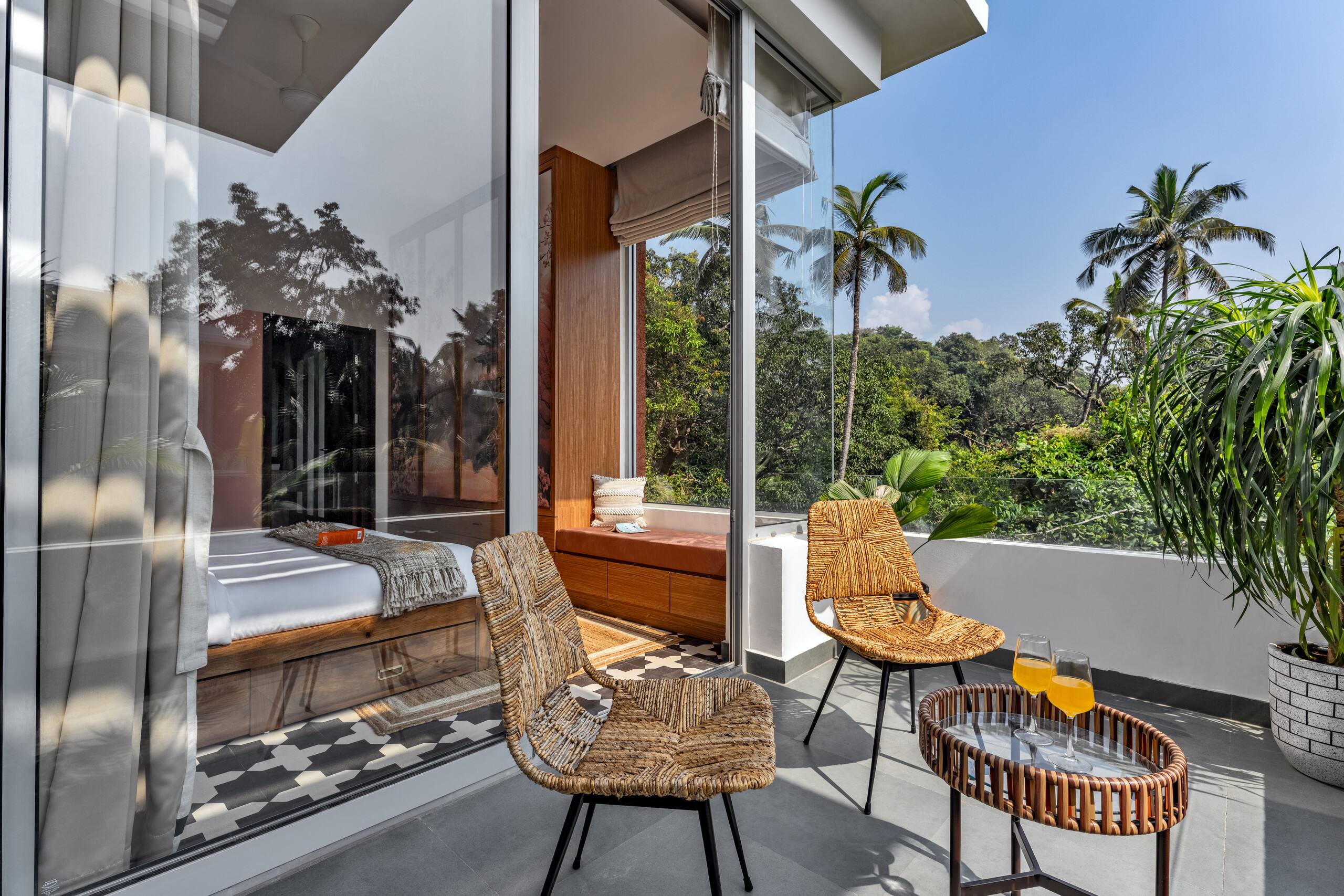 LaMasillia 2BHK Japanese-Style Villa Pool & Garden 25