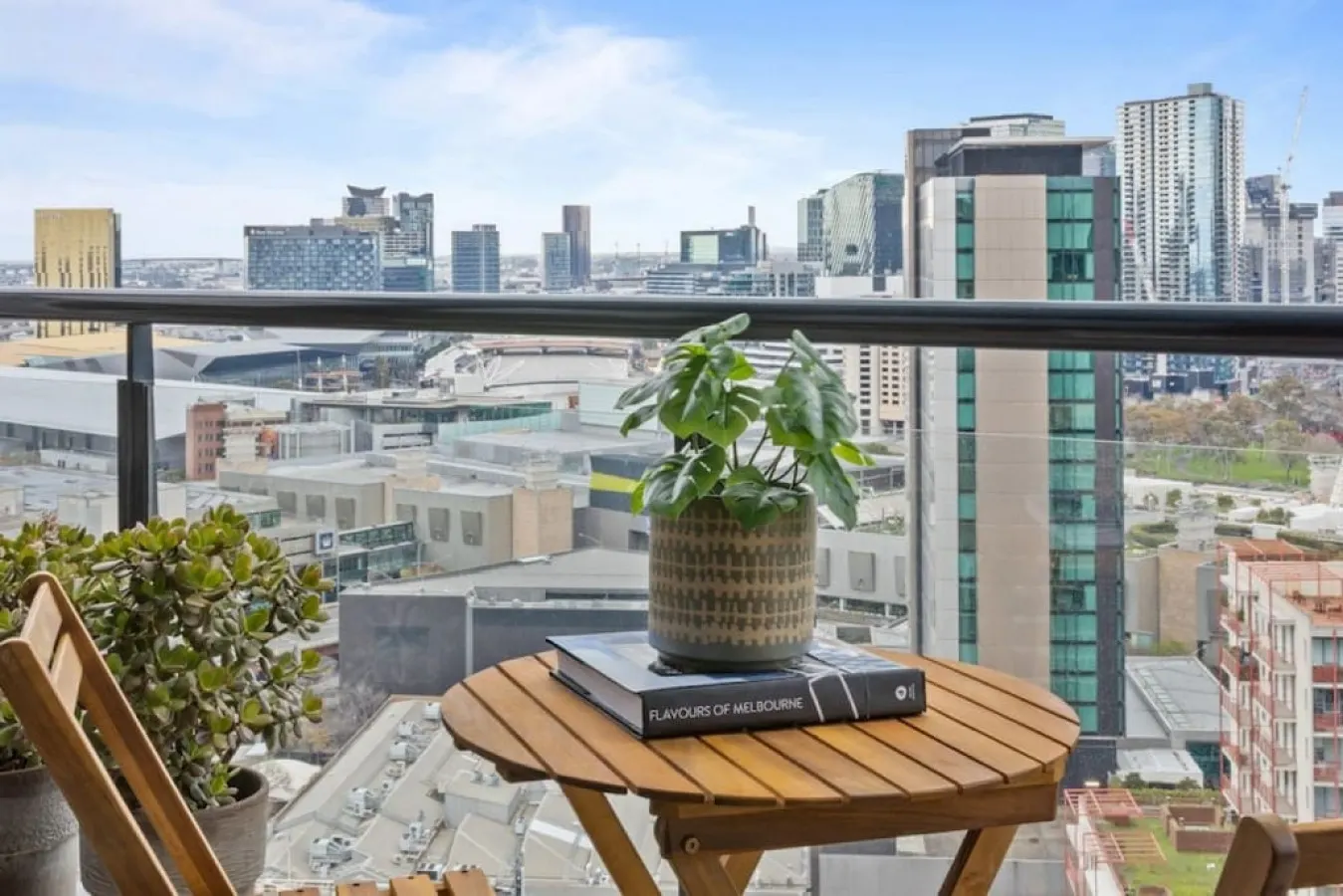 Amelia- Penthouse style 3bed/2bath Melbourne Home 3