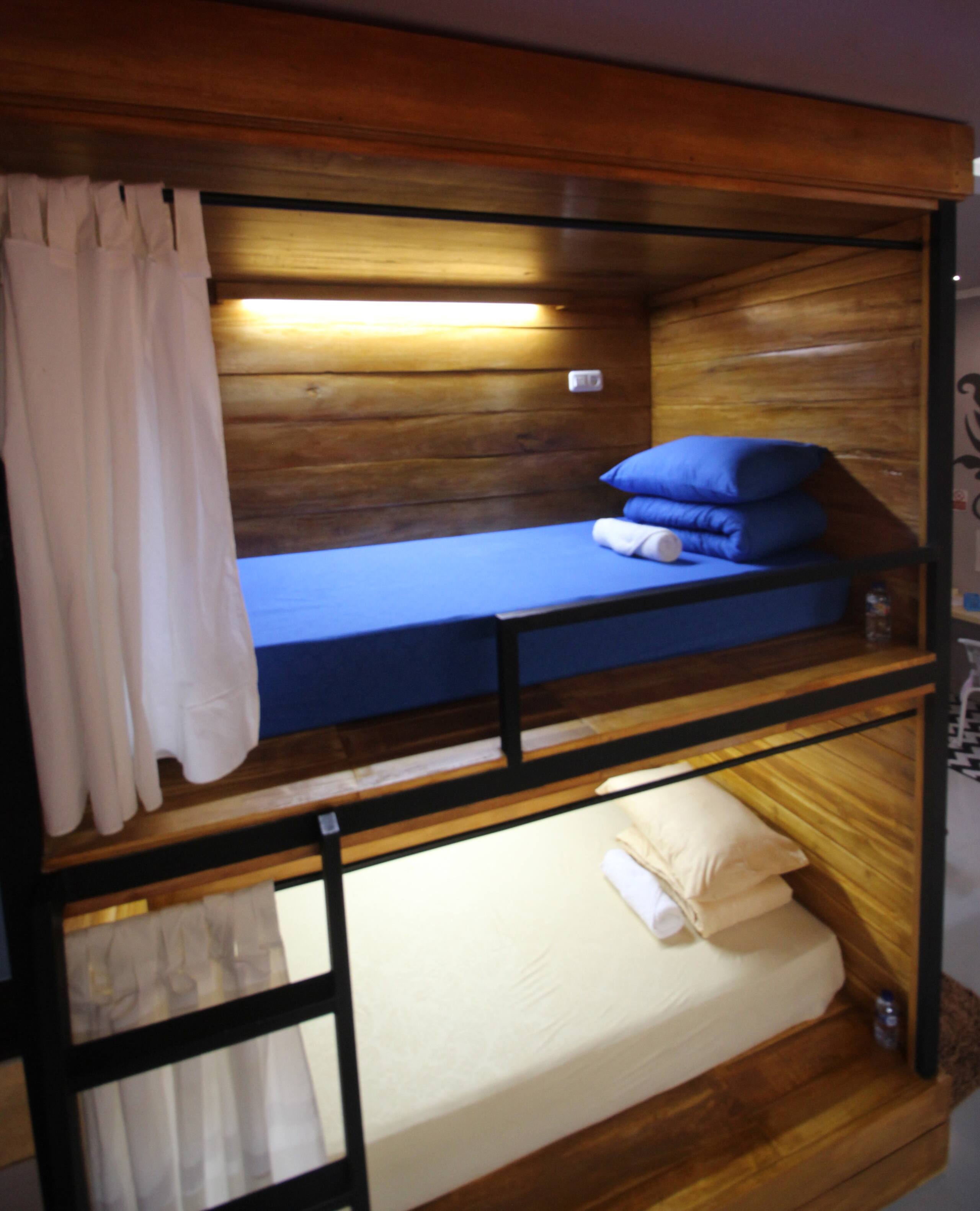 Dong Paloh Hostel 13