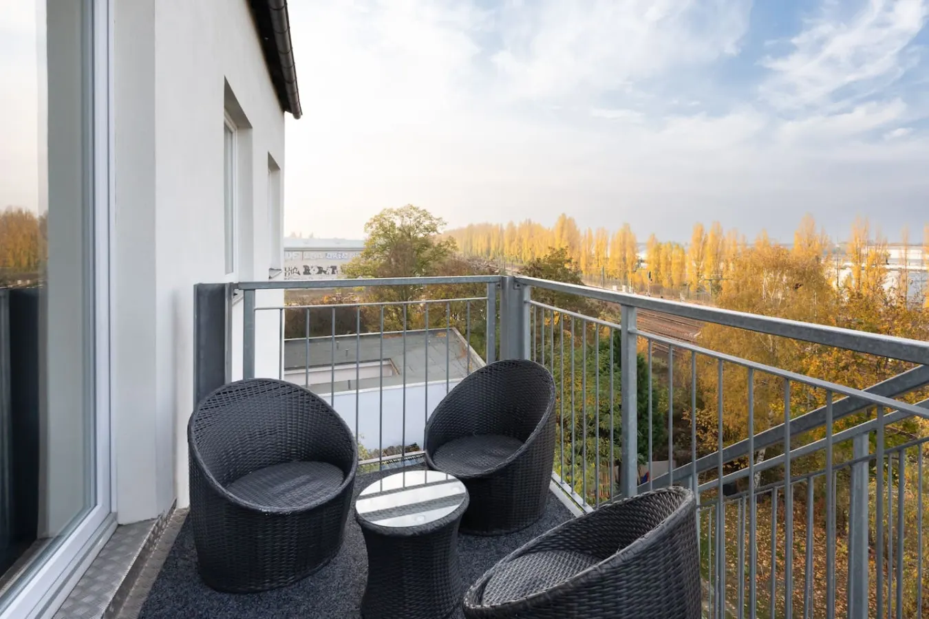 Penthouse (115sqm) with 3 Bedrooms & Balcony 15