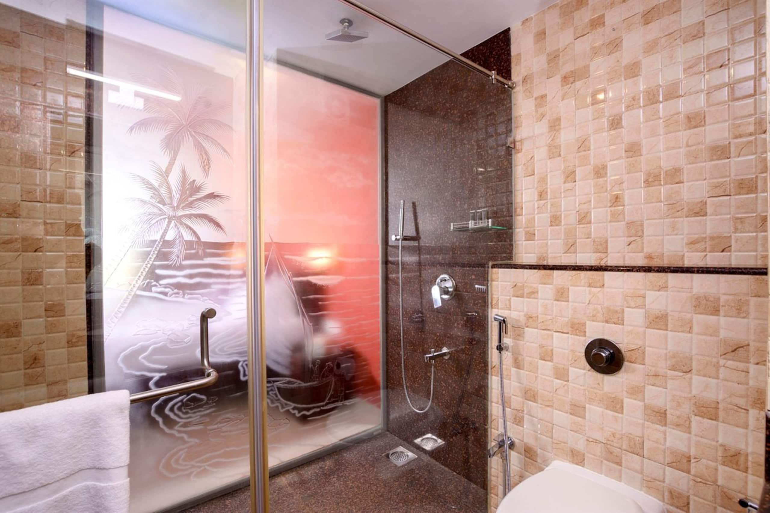 Cozy Garden View Room – Beachside 5