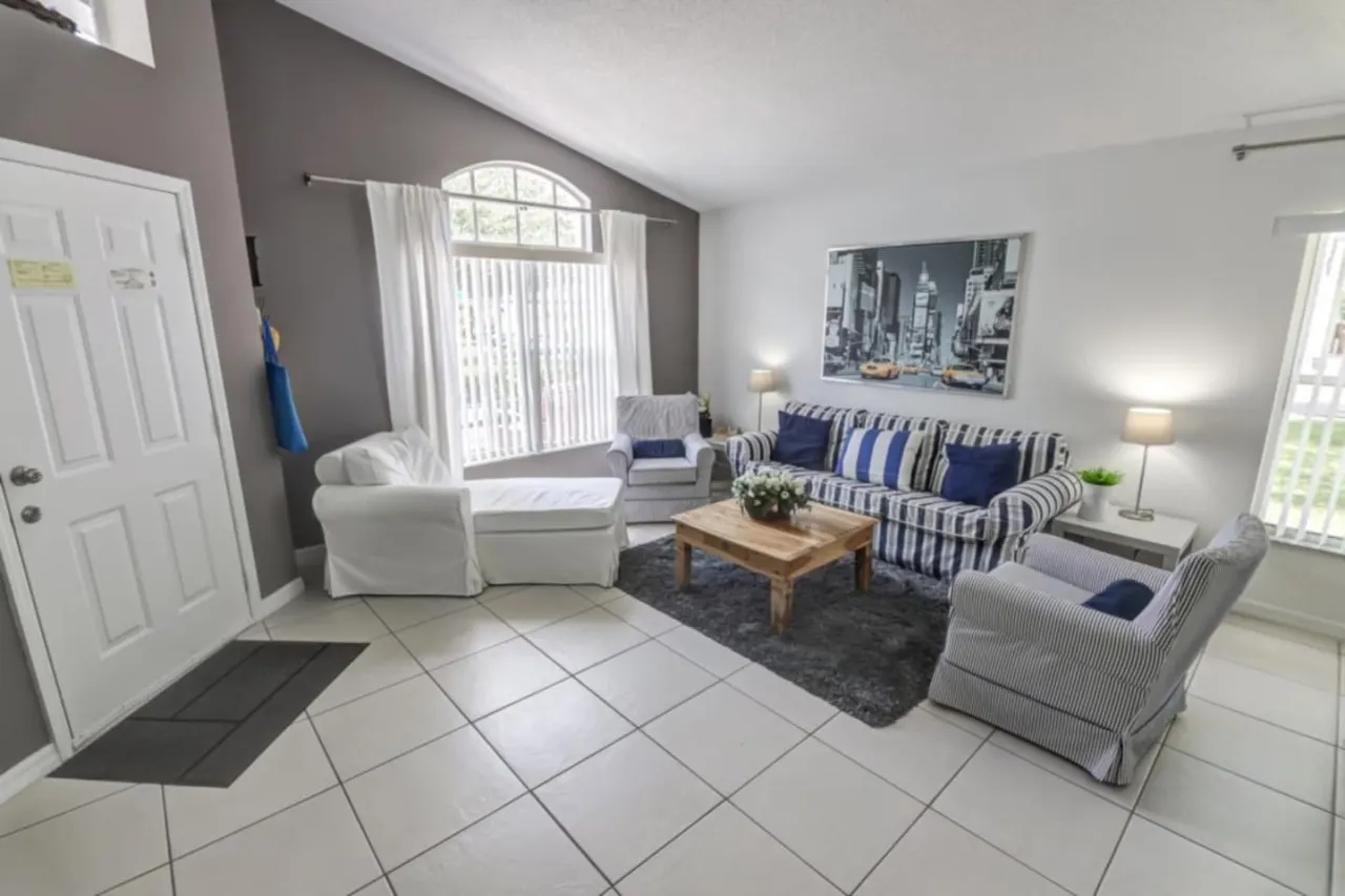 Charming 4-Bedroom Villa in Southern Dunes Golf & Country Club! 12