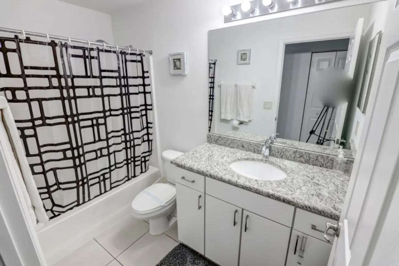 Charming 4-Bedroom Villa in Southern Dunes Golf & Country Club! 17