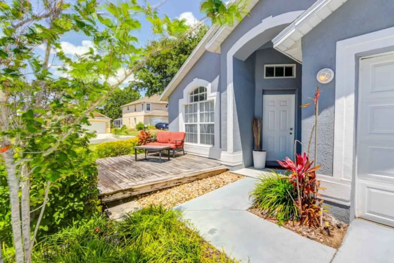 Charming 4-Bedroom Villa in Southern Dunes Golf & Country Club! 4