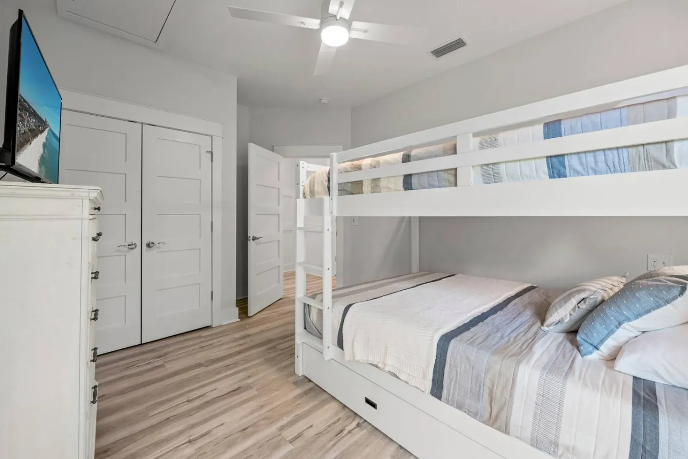 Towne Treasures B ~ Brand-New Luxe Coastal Retreat with Private Cocktail Pool 13