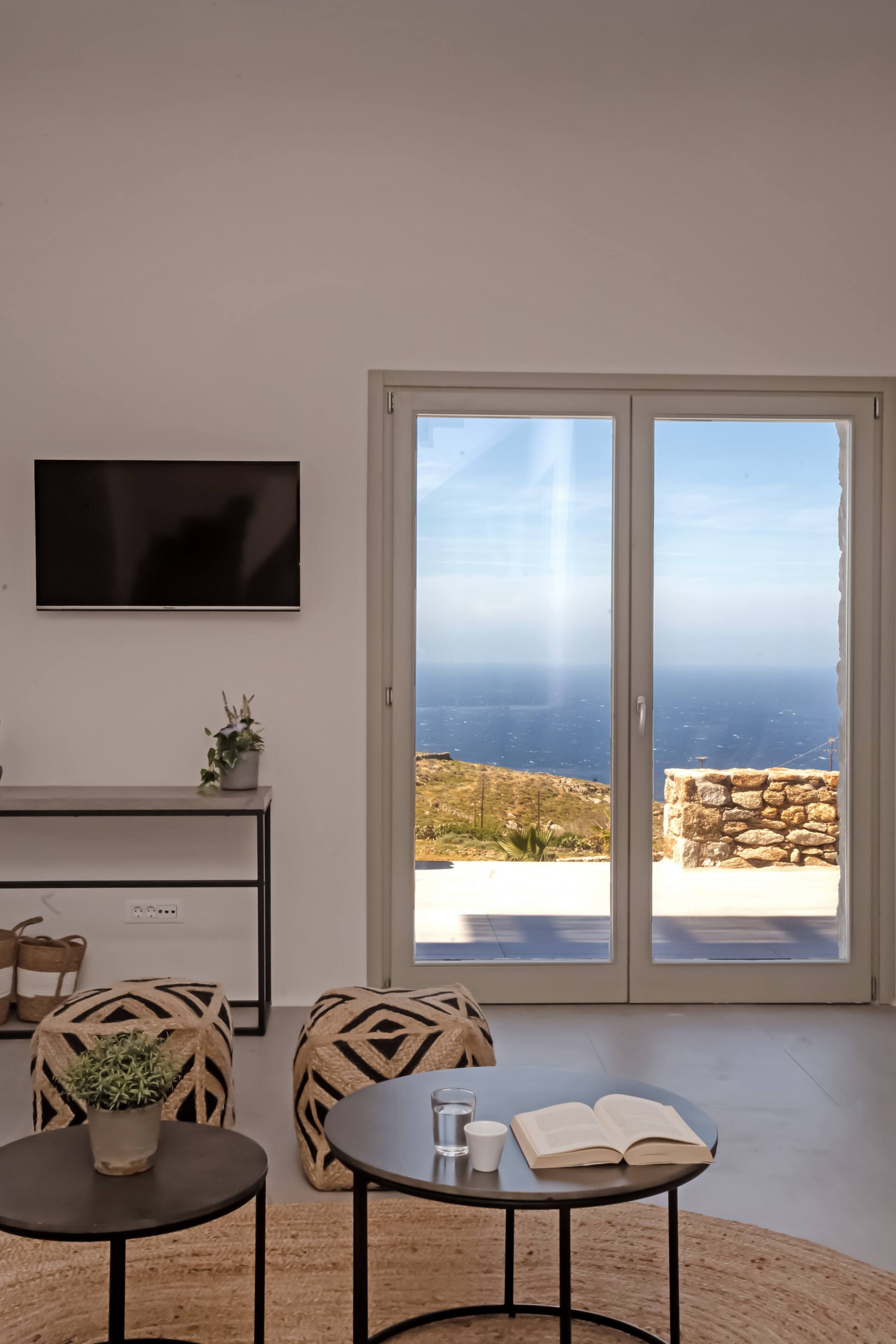 AURA Sunset Pool Villa- 6 Bedrooms 10