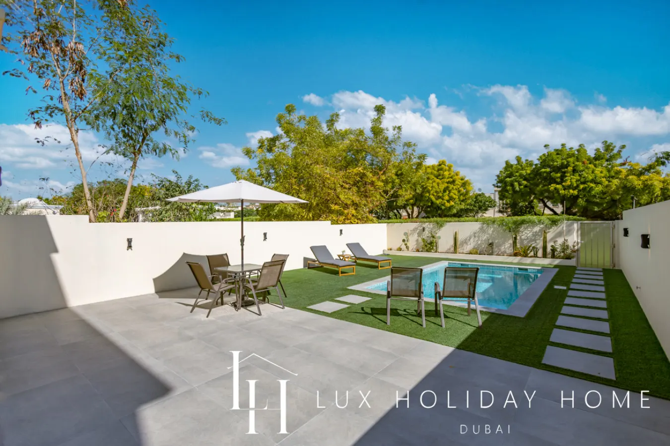 LUX The Serene Springs Villa 2 12