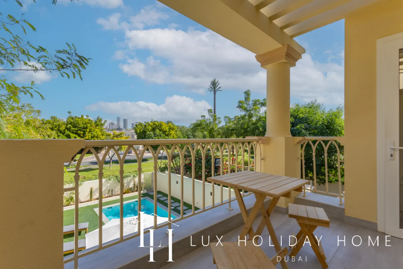 LUX The Serene Springs Villa 2 3