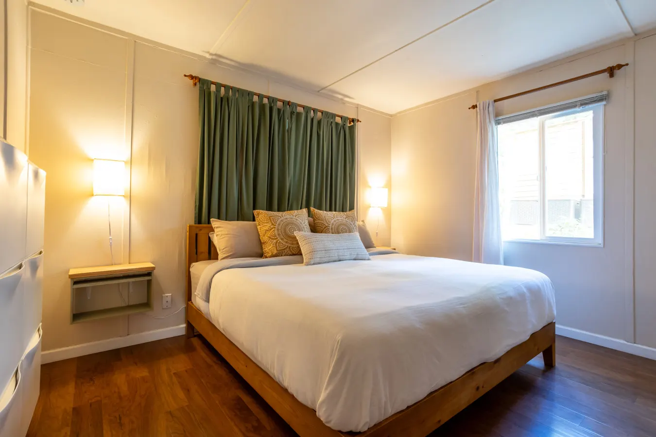 Paddle, Sauna, Relax—Lakefront! 18