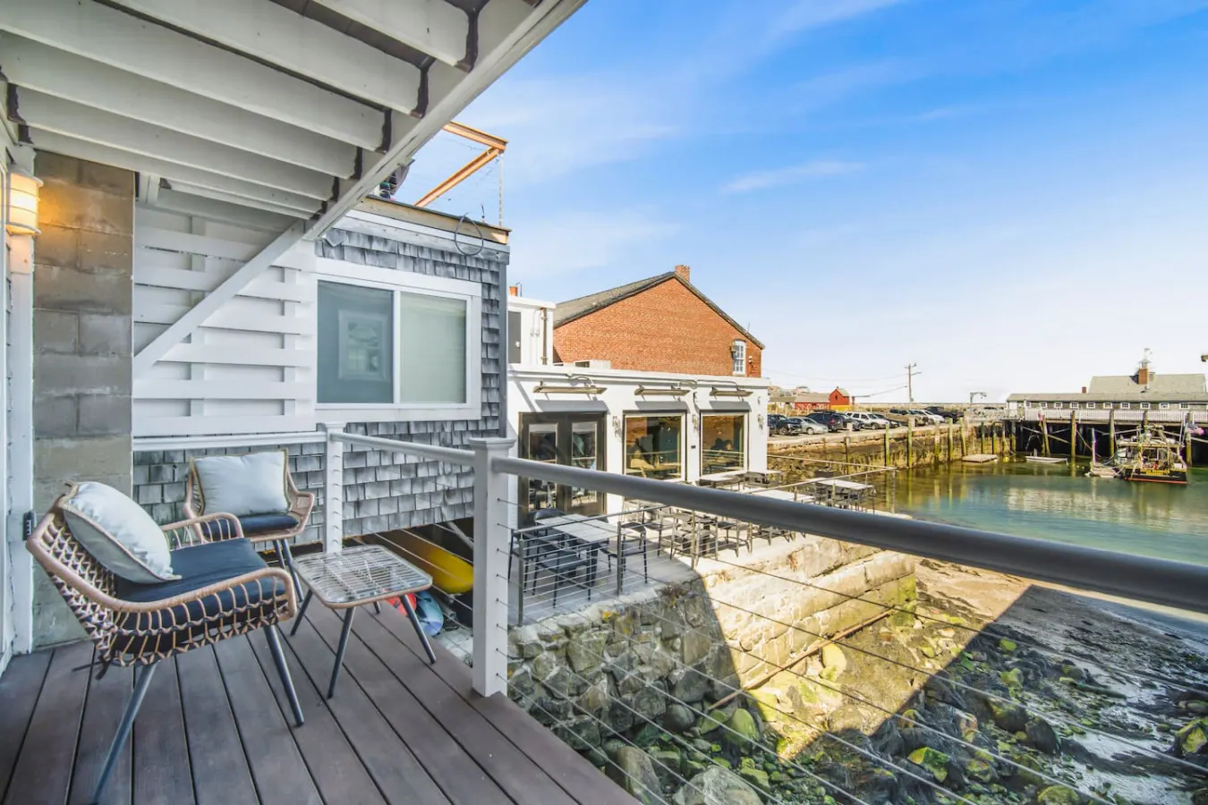 Waterfront Rockport Gem Steps to Shops and Beaches 10