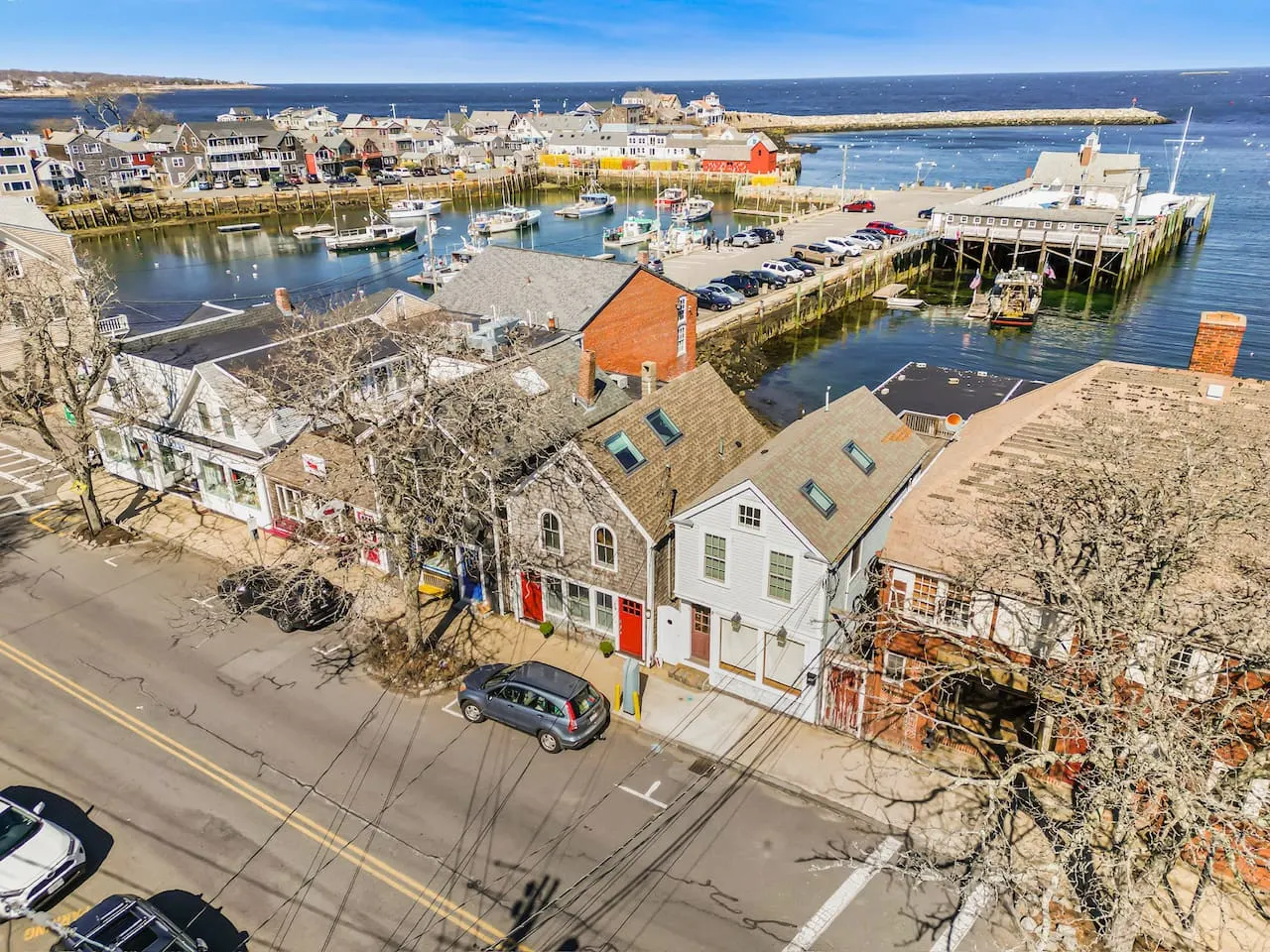 Waterfront Rockport Gem Steps to Shops and Beaches 12