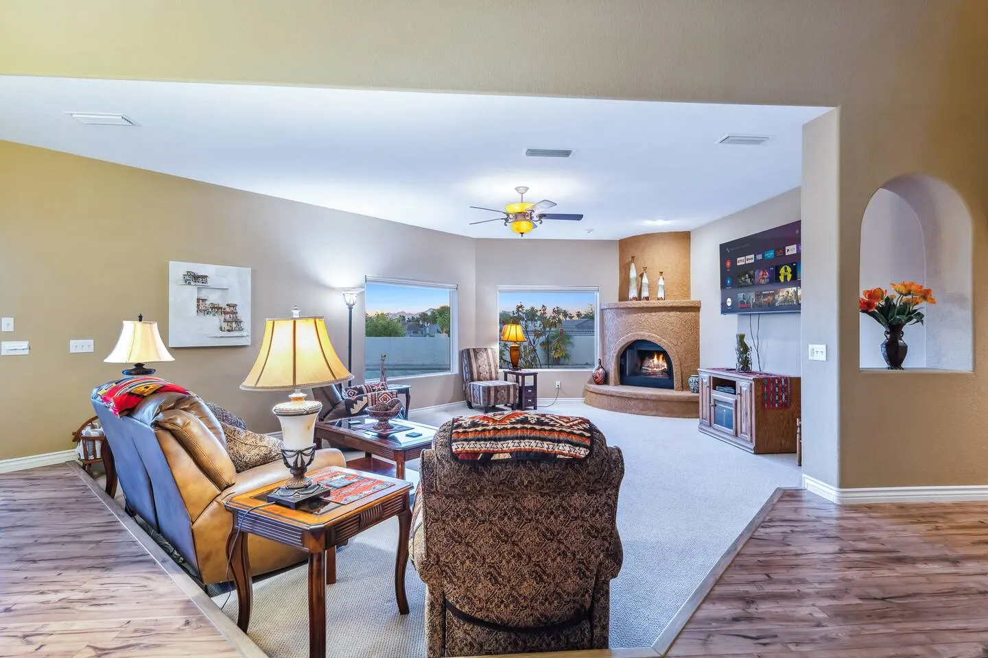 Luxury Golf Course & Lake Views Pool 4bd BBQ 11