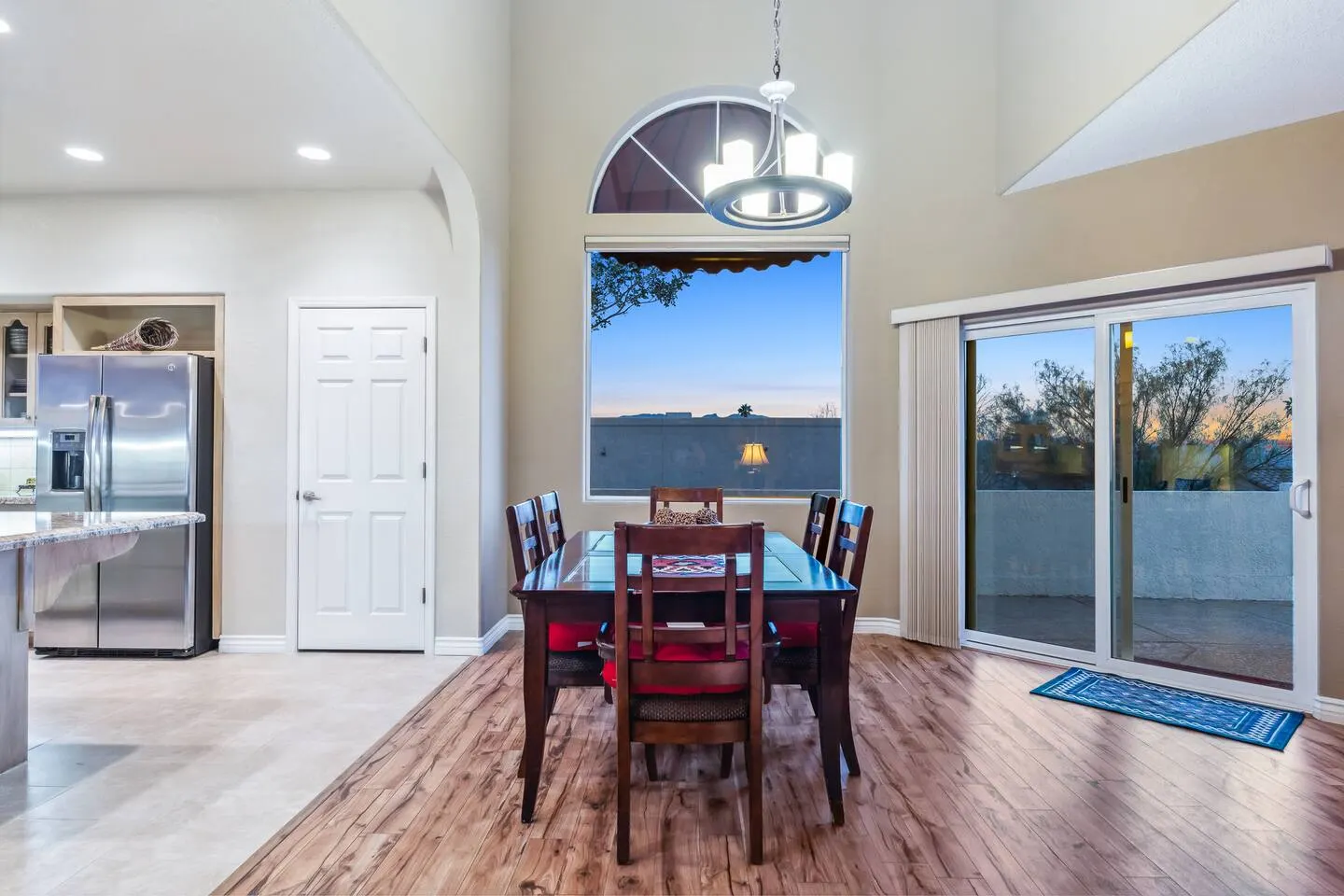 Luxury Golf Course & Lake Views Pool 4bd BBQ 16
