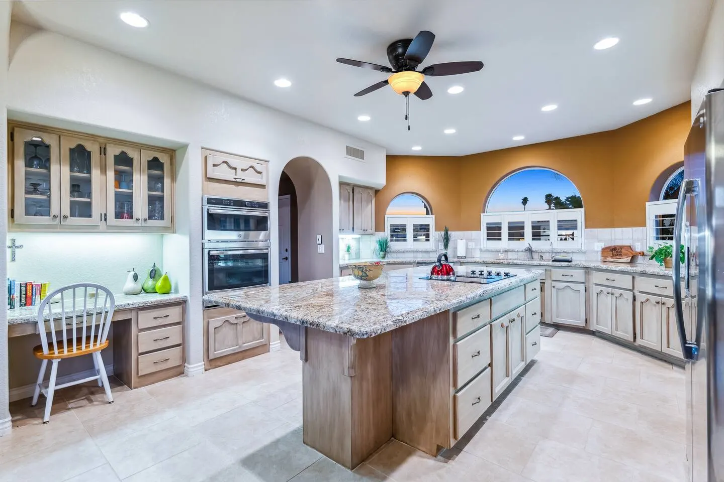 Luxury Golf Course & Lake Views Pool 4bd BBQ 19
