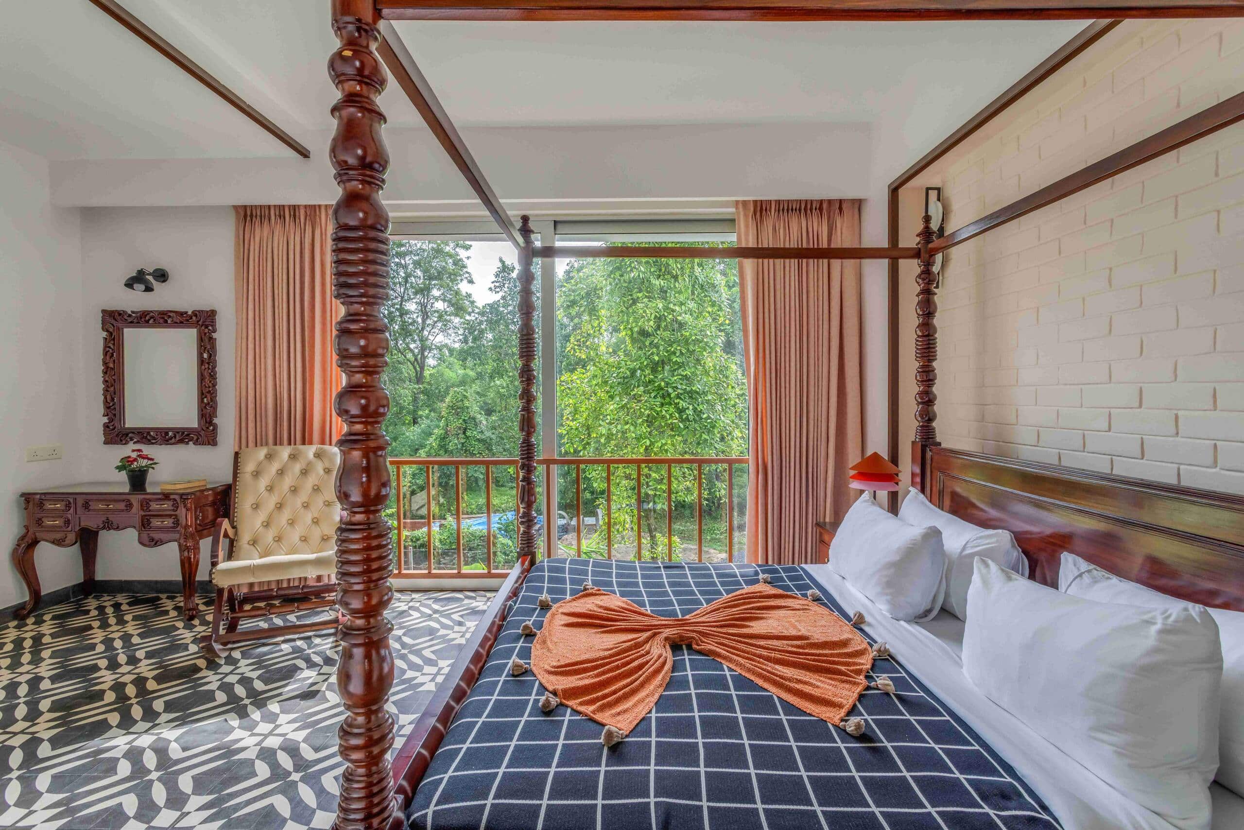 Celestial Groove | Luxury 3BHK Pvt Pool & Terrace 31