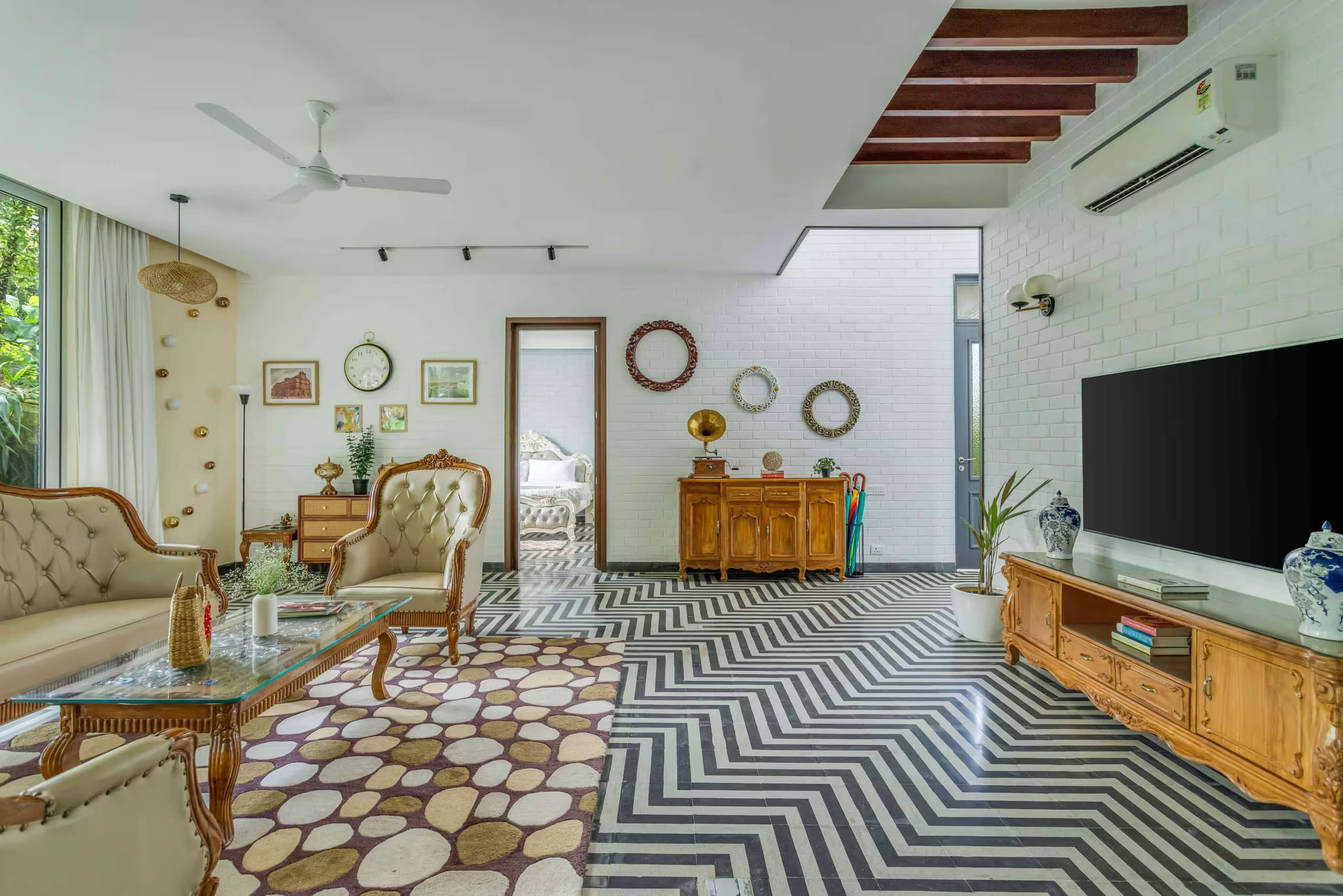 Celestial Groove | Luxury 3BHK Pvt Pool & Terrace 19