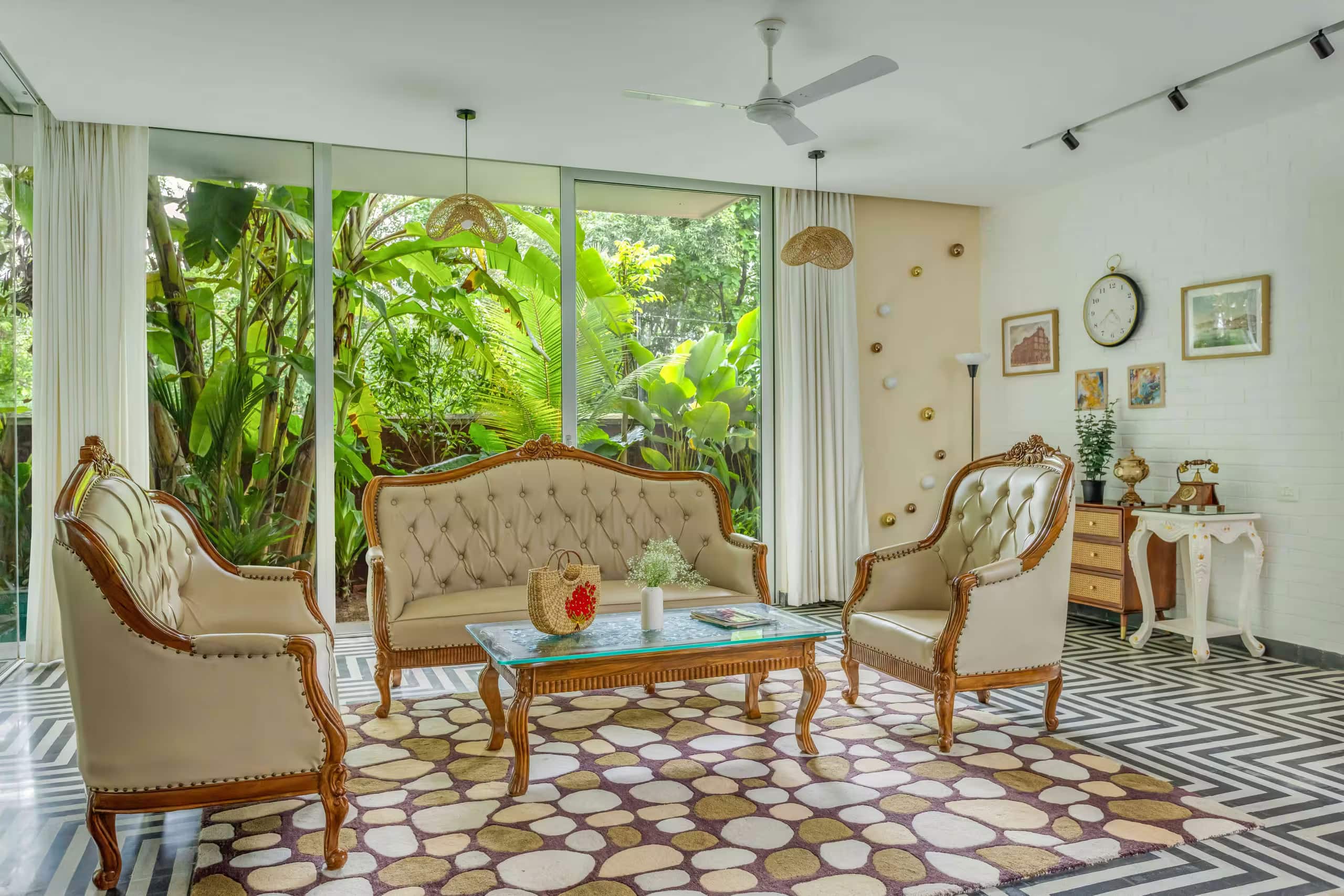Celestial Groove | Luxury 3BHK Pvt Pool & Terrace 20