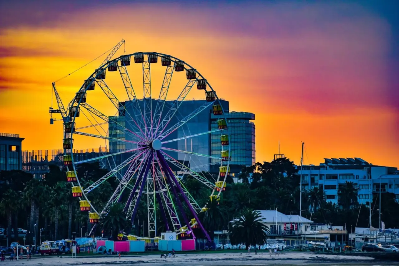 Modern 1BR Unit in Newcomb, Geelong 9