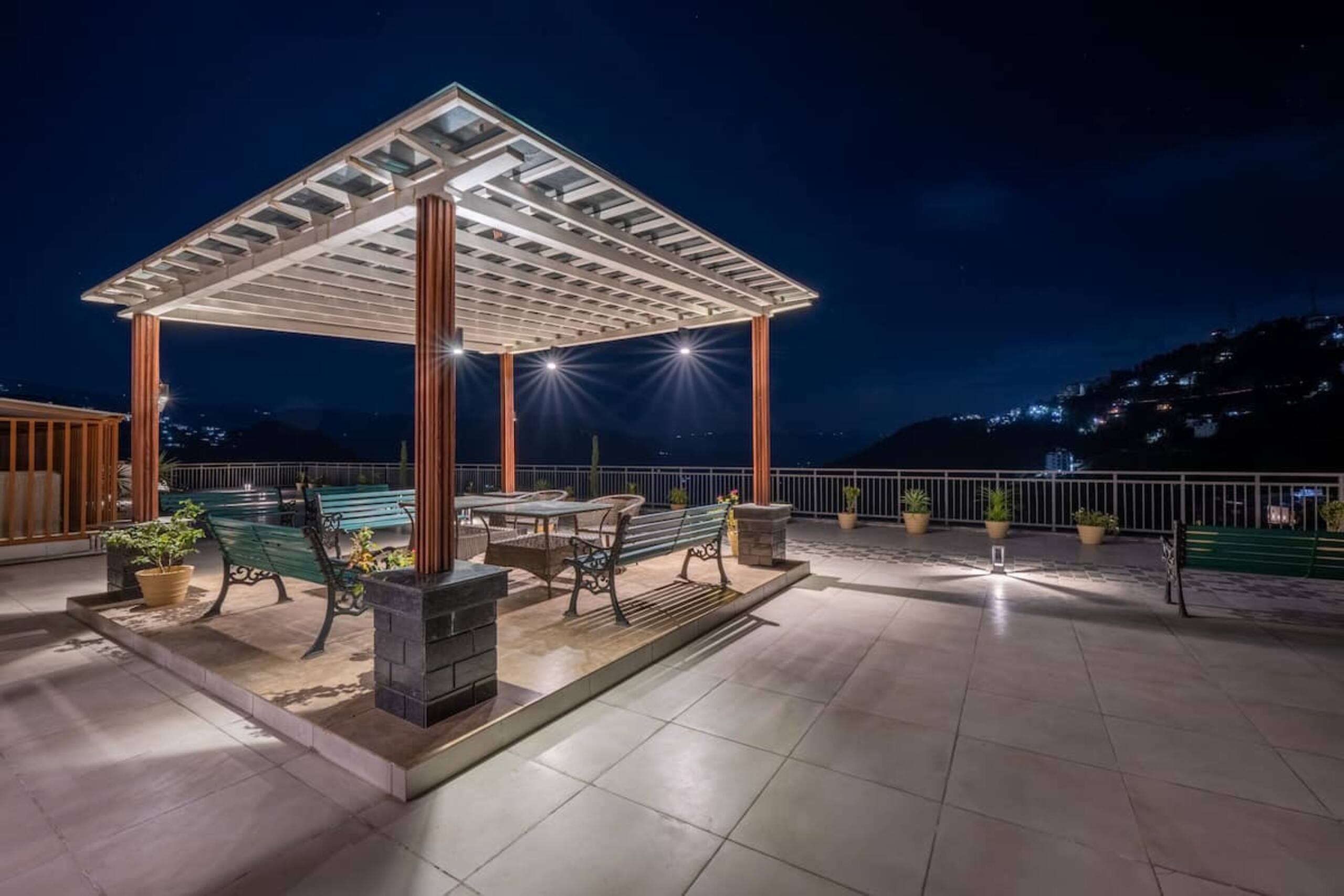 Cliffton Valley Vista+1BHK Valley view+AC+Balcony 28