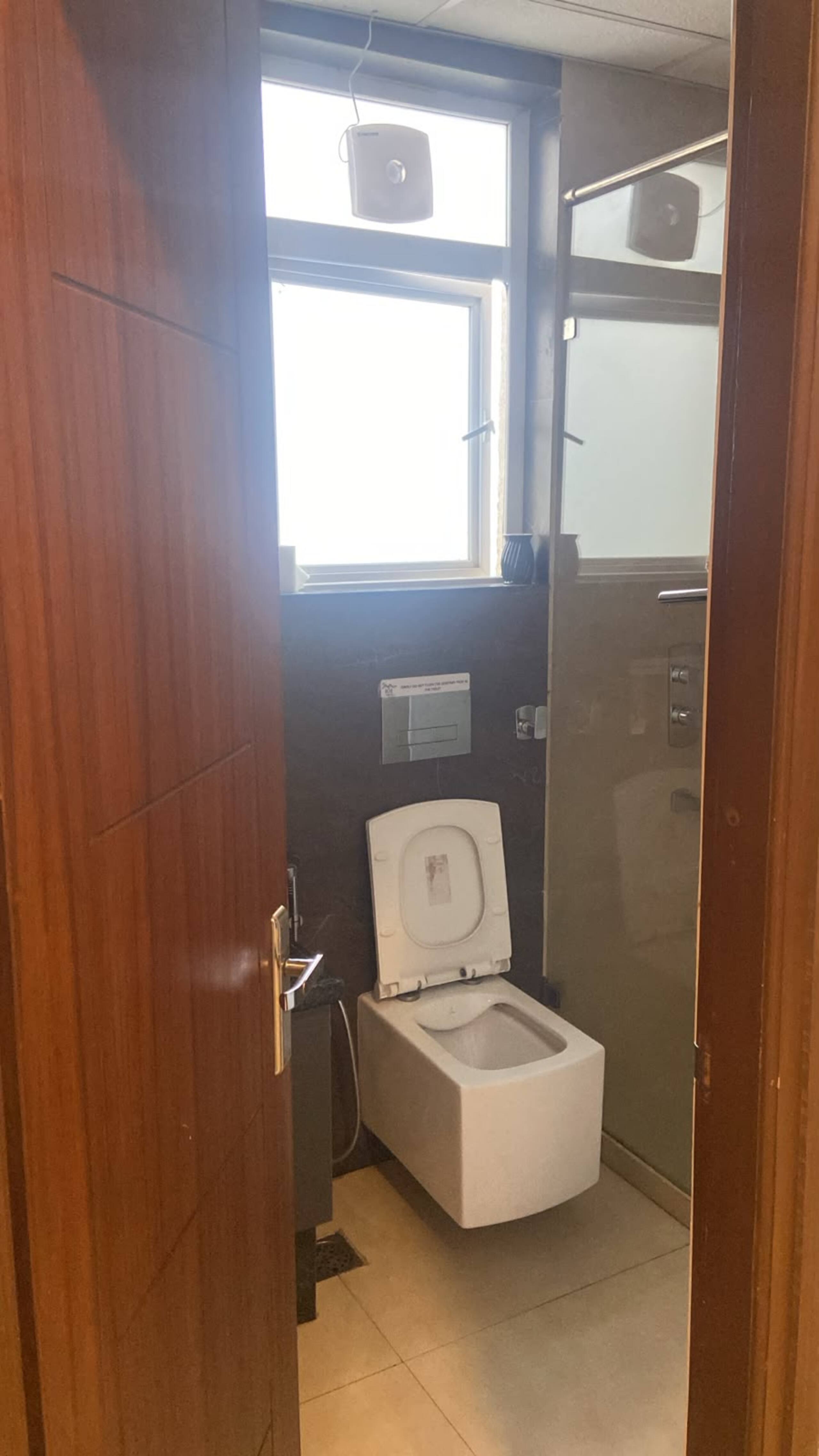 Cliffton Valley Vista+1BHK Valley view+AC+Balcony 19