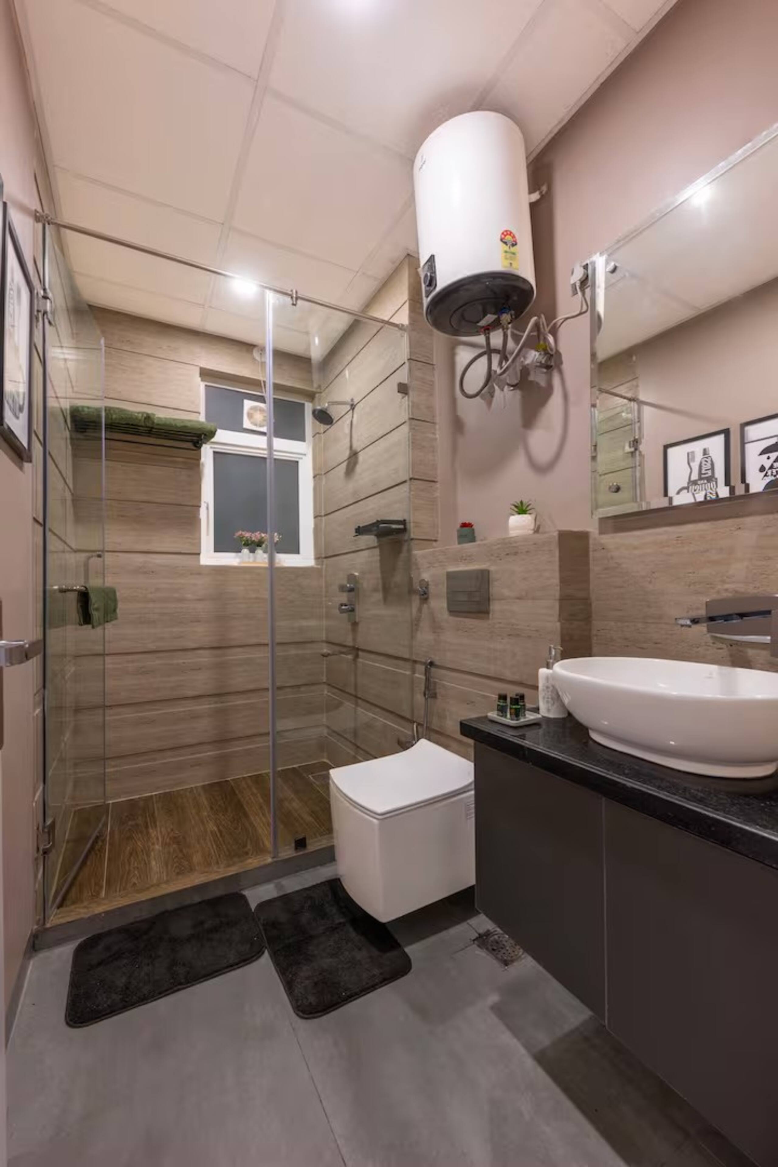 Cliffton Valley Vista+1BHK Valley view+AC+Balcony 20