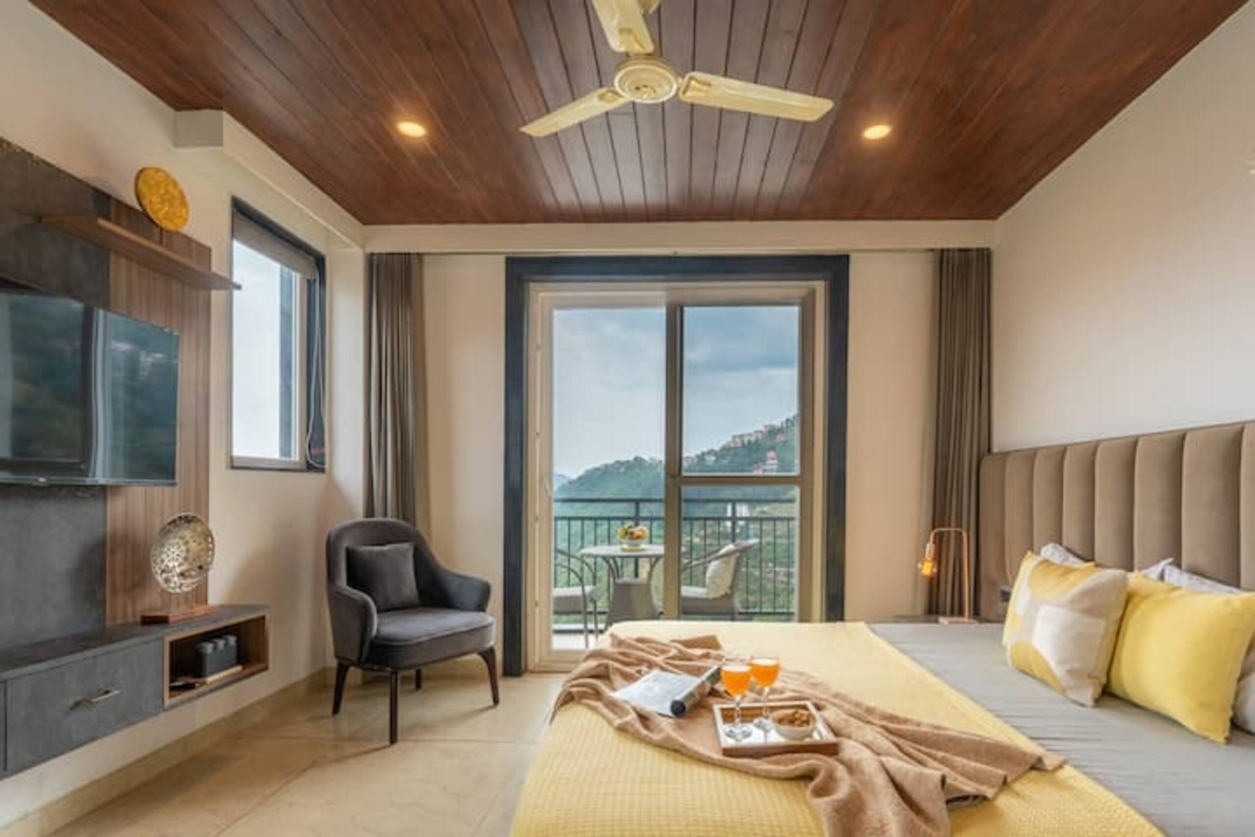 Cliffton Valley Vista+1BHK Valley view+AC+Balcony 14