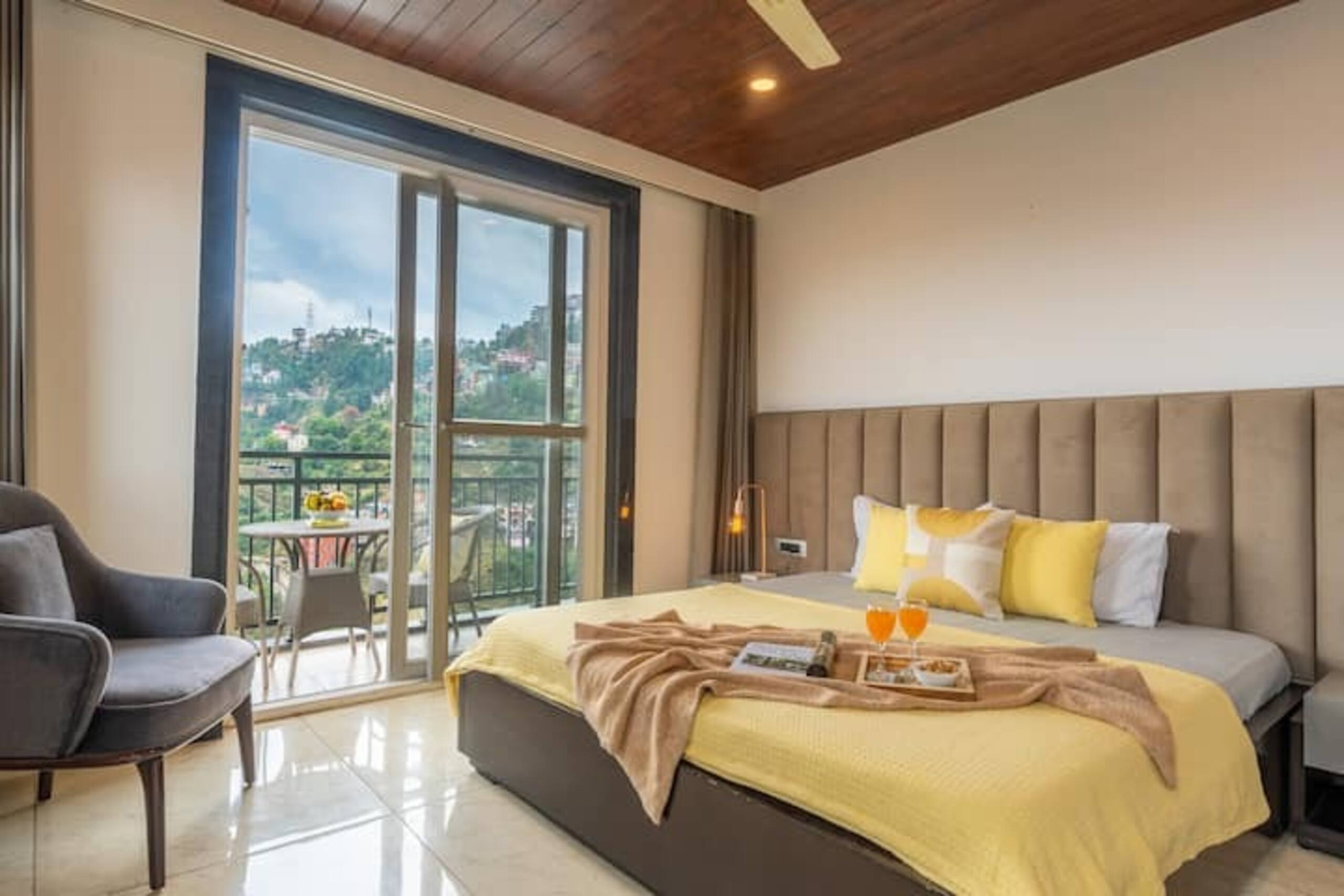 Cliffton Valley Vista+1BHK Valley view+AC+Balcony 15