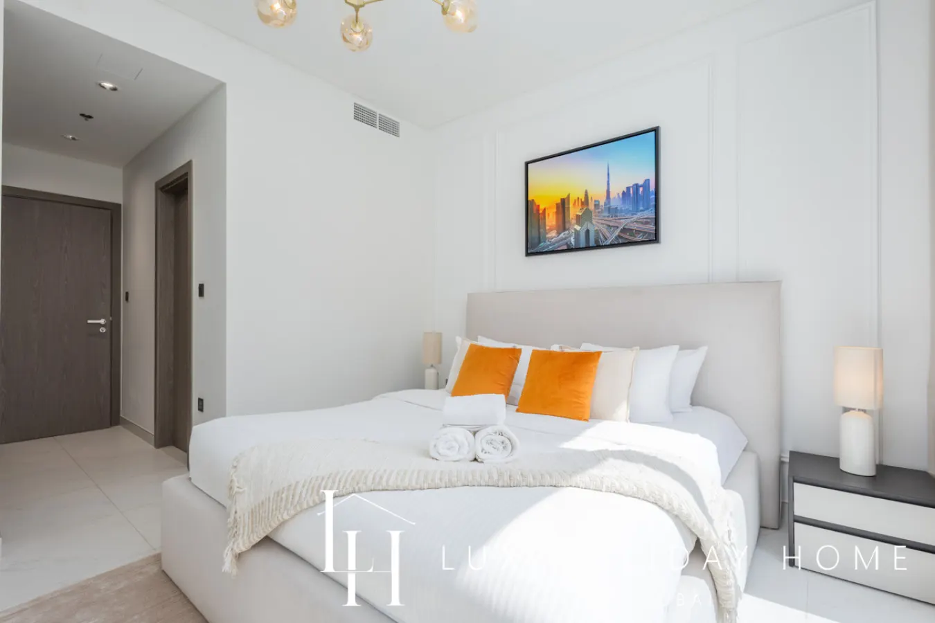 LUX 2BR Lagoon View – District One, 10–15 min Burj Khalifa 14