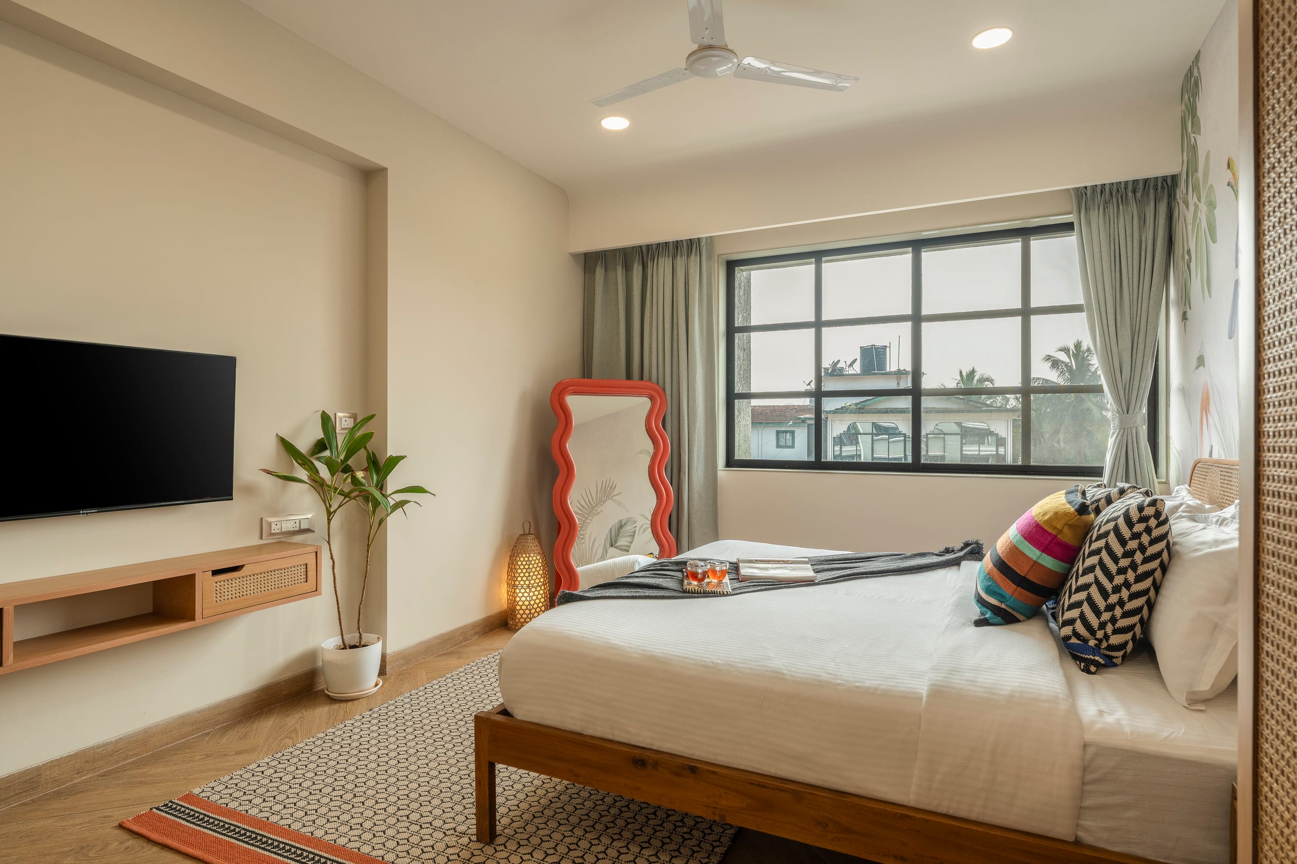 Lux 1BHK with Private Jacuzzi | Candolim 17