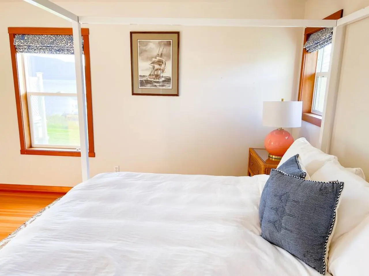 Sunset, Water Views w/Hot Tub, Large Deck, Privacy 9