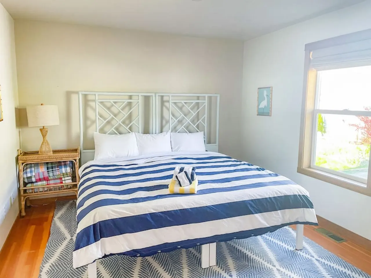 Sunset, Water Views w/Hot Tub, Large Deck, Privacy 12
