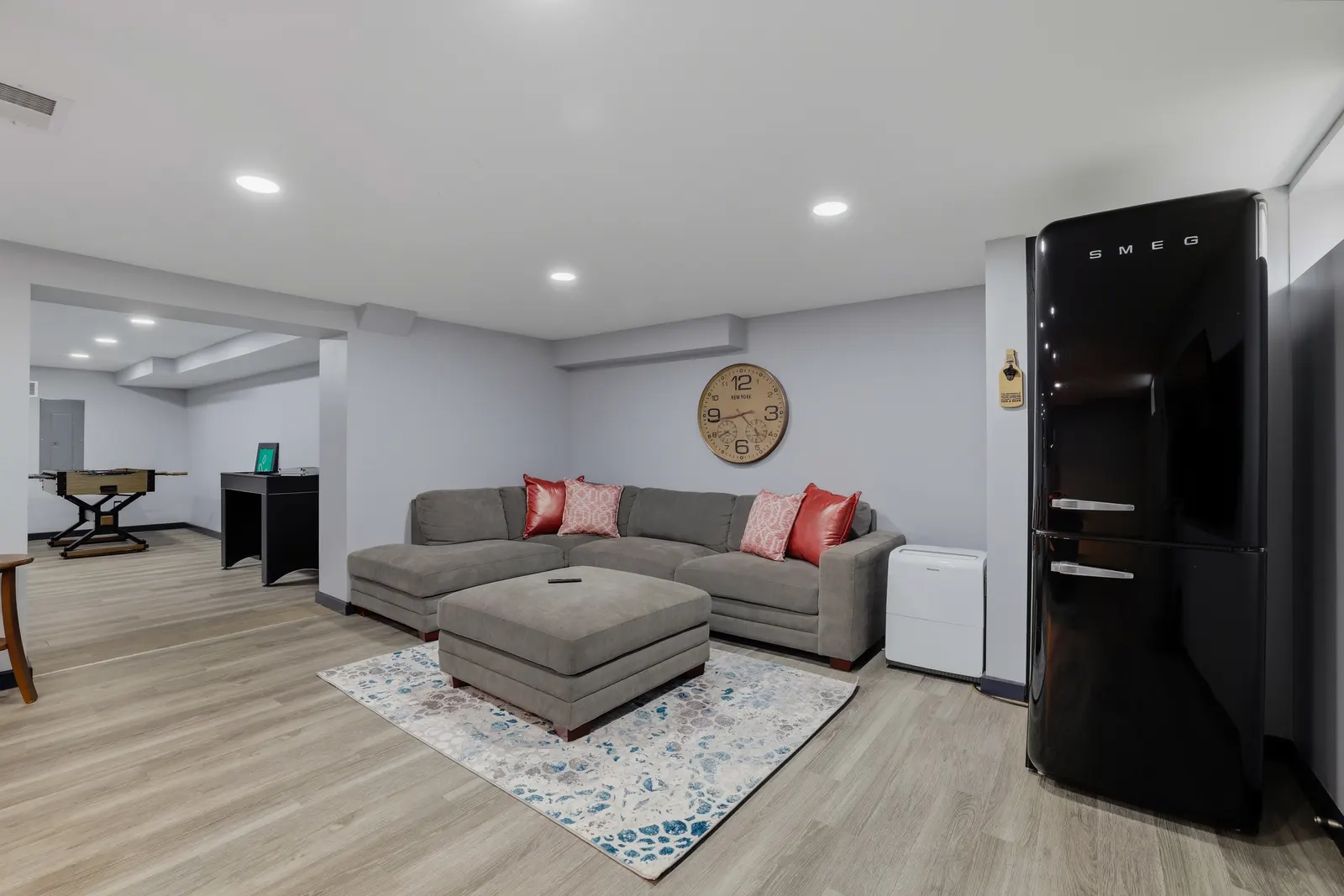 Sleeps 24 Luxury Sauna Hot tub Zen Room Game Room 14