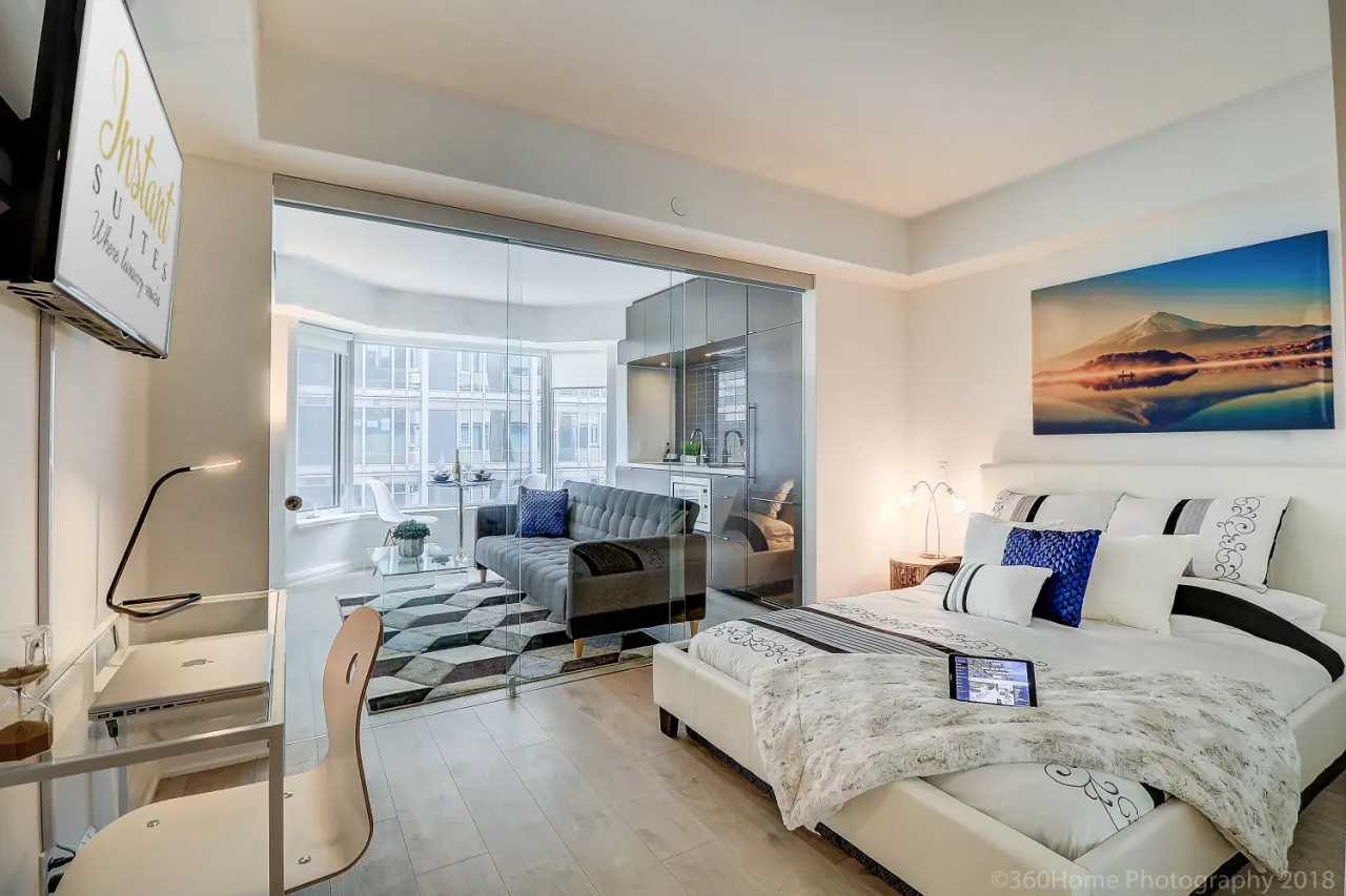 Instant Suites Junior Suite at Yorkville ☆☆☆☆☆