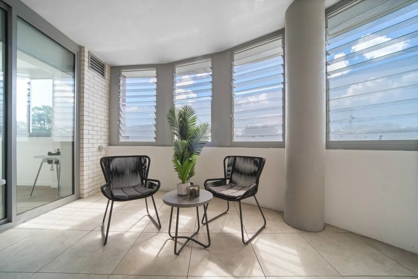 Tranquil Tokyo-Style 3BR Apartment Near Everything 12