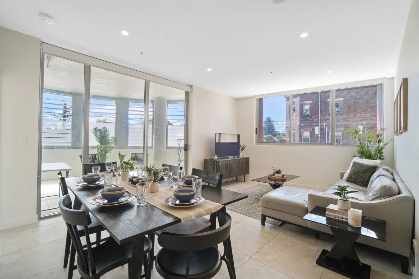 Tranquil Tokyo-Style 3BR Apartment Near Everything 8