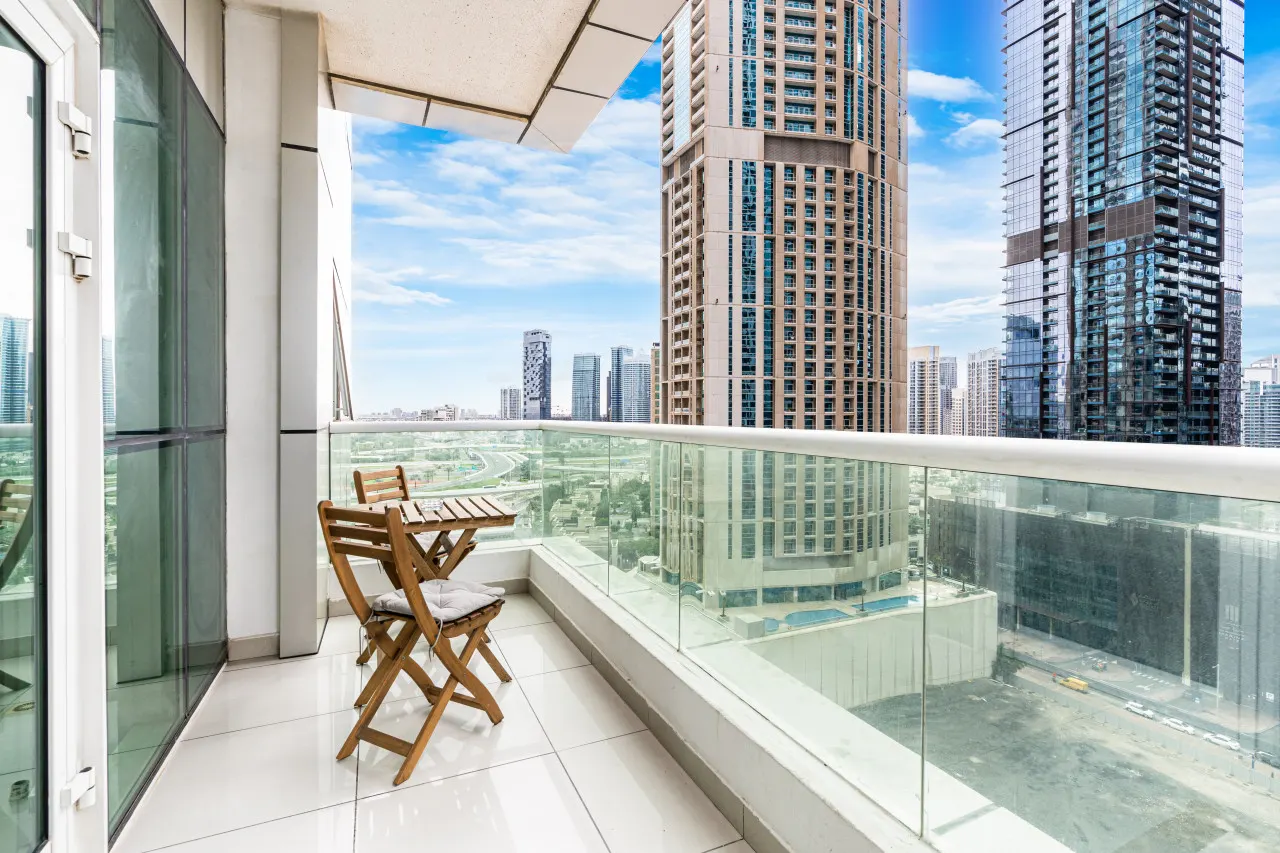 Beautiful Home at the Heart of Marina 6
