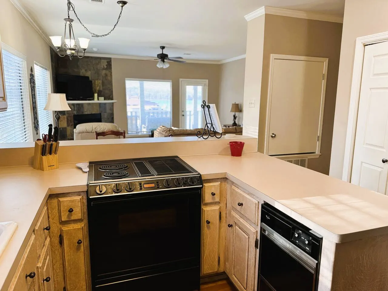 Condo with a boat slip 9