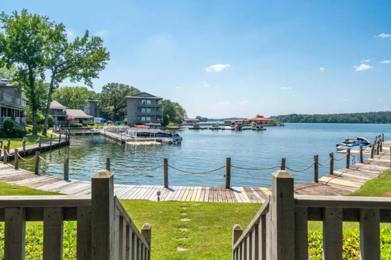 Condo with a boat slip — photo 3