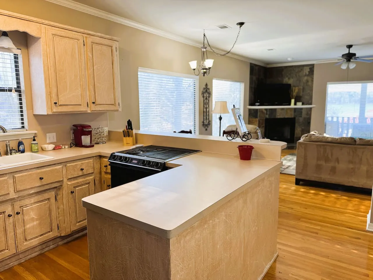 Condo with a boat slip 7