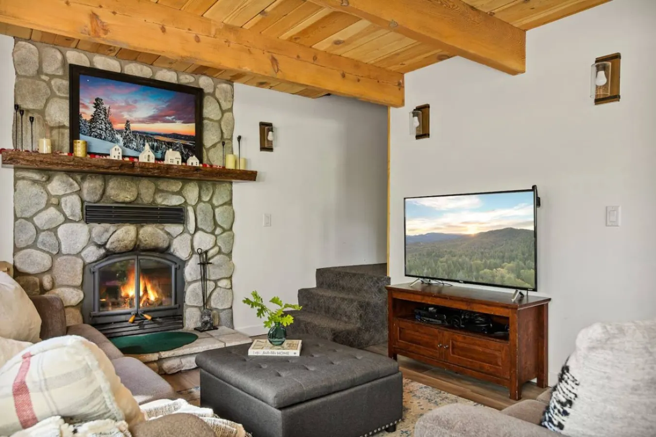 3BR Alpen Haus Sauna, Hot Tub, Game Room & BBQ 14