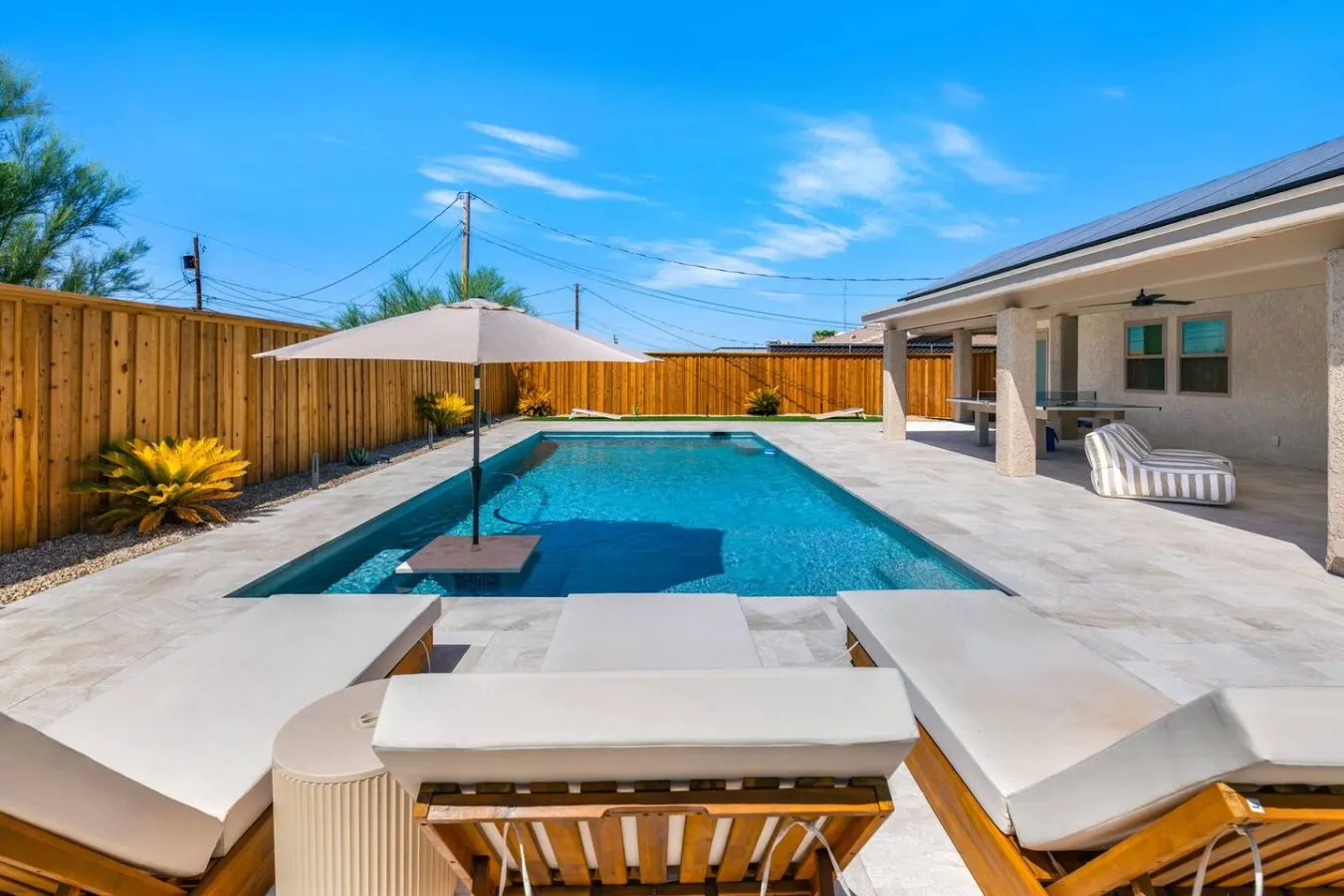 Havasu Caravelle - Pool Table, BBQ, Bar, Ping Pong