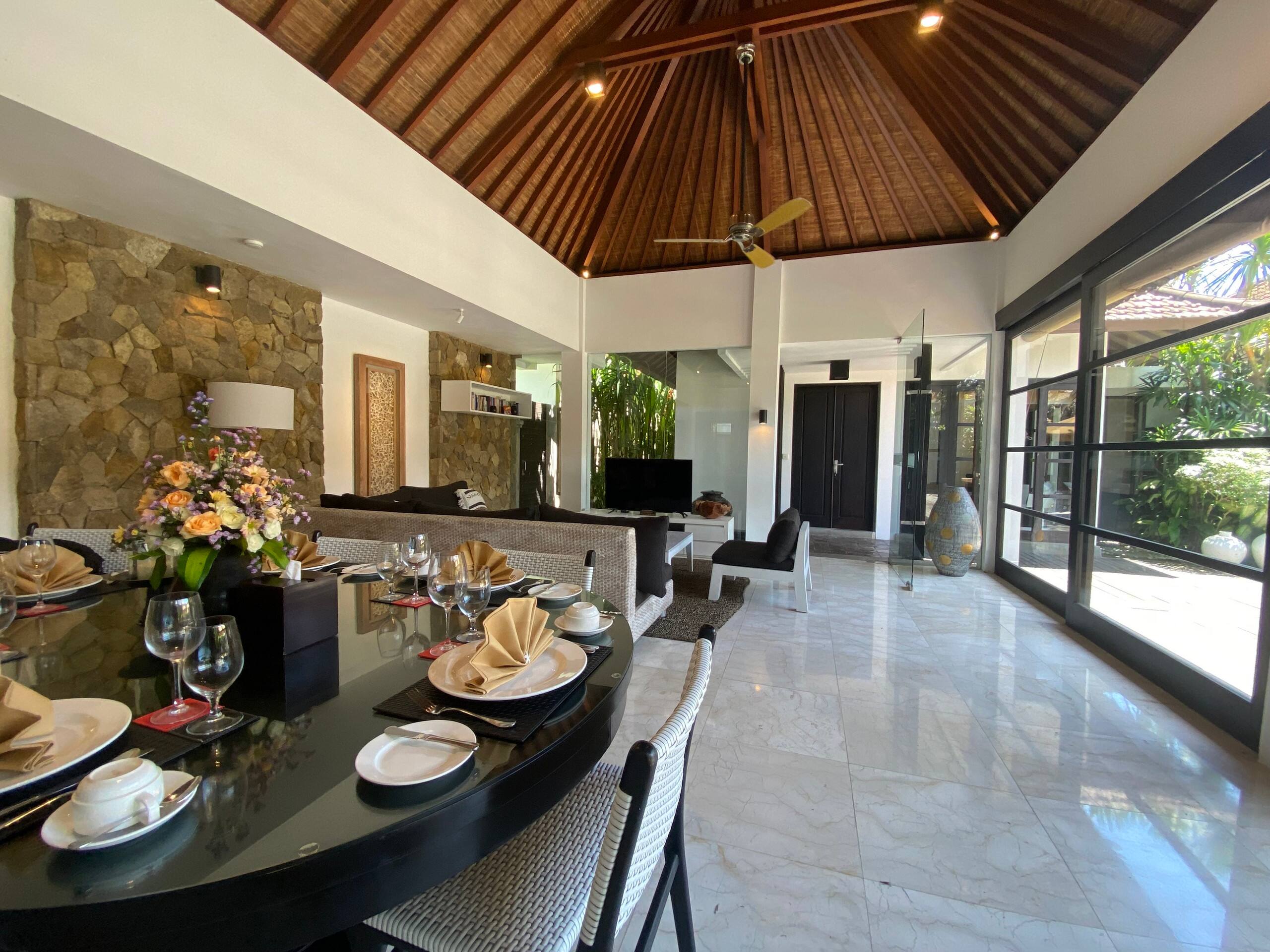 Lotus Luxury Villa Four Bedroom with Pool