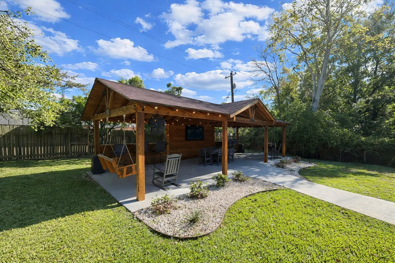 Gig'em on Glade-Spacious 5BR Home w/ Huge Backyard near TAMU