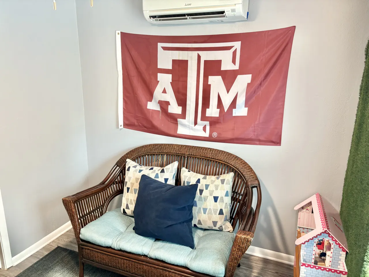 Gig'em on Glade-Spacious 5BR Home w/ Huge Backyard near TAMU 19