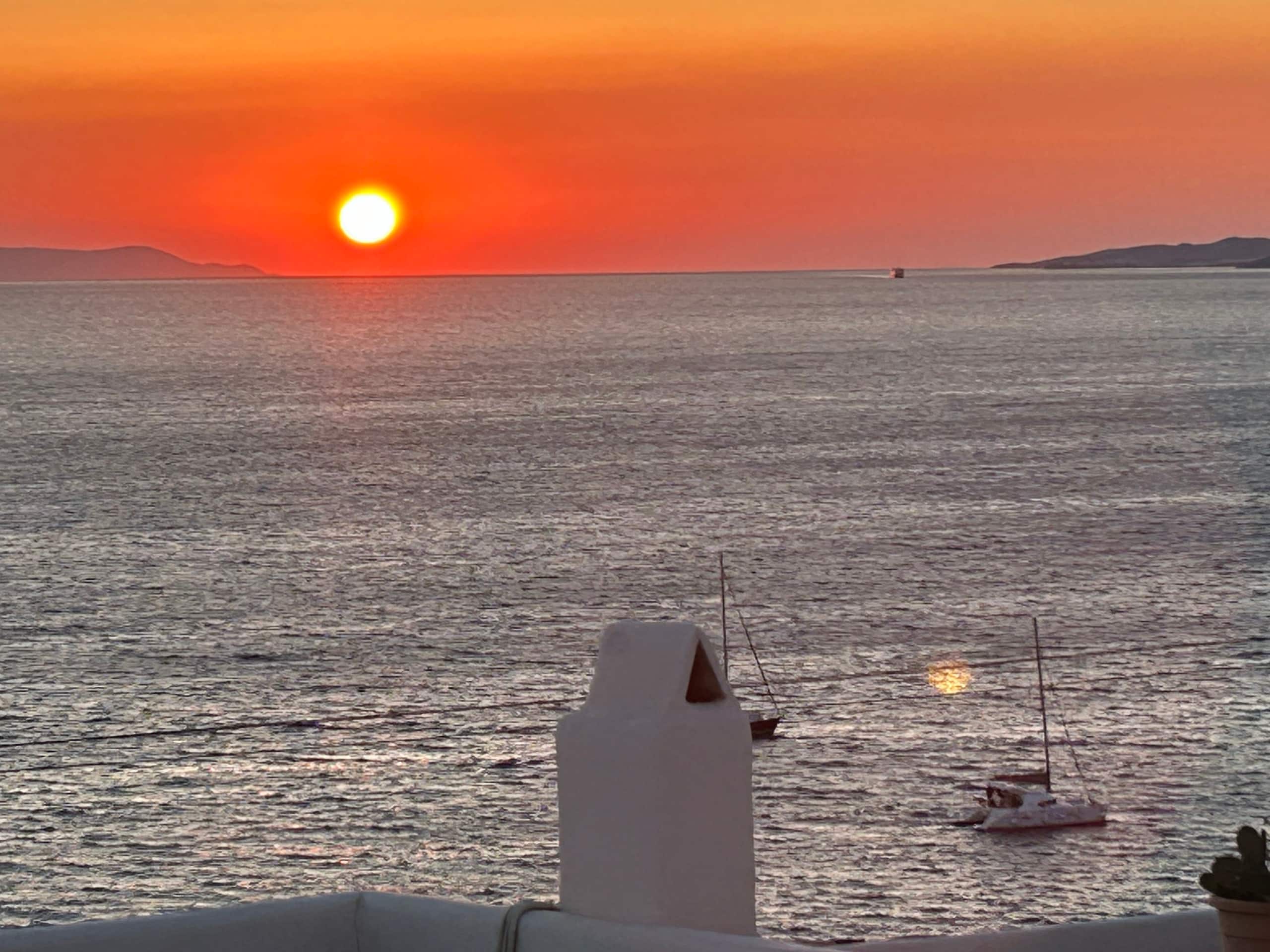 Mykonos heart 10