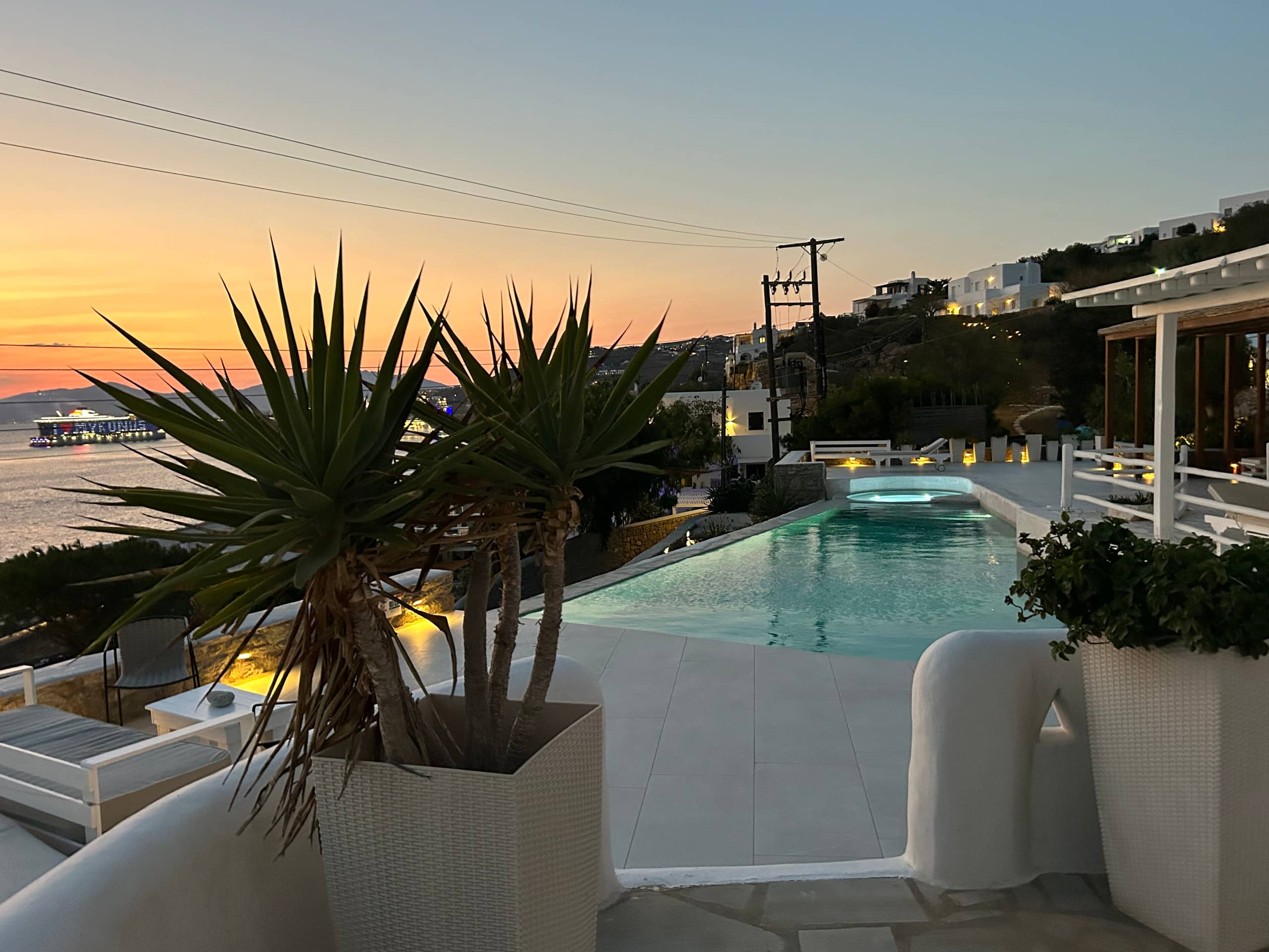 Mykonos heart 30
