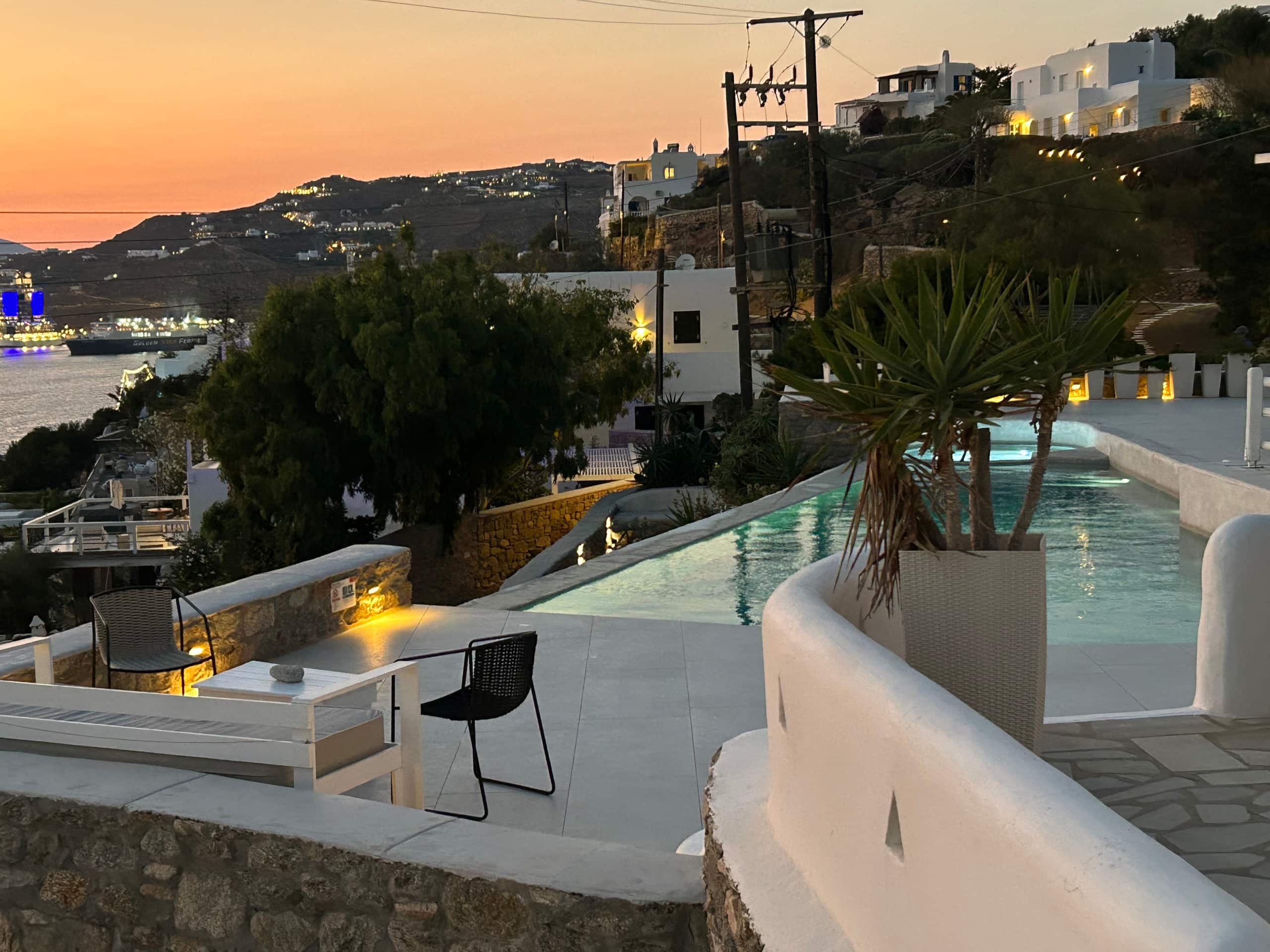 Mykonos heart 22