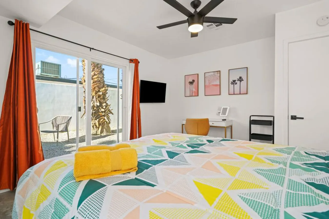 Le Soleil: Palm Springs, CA 19
