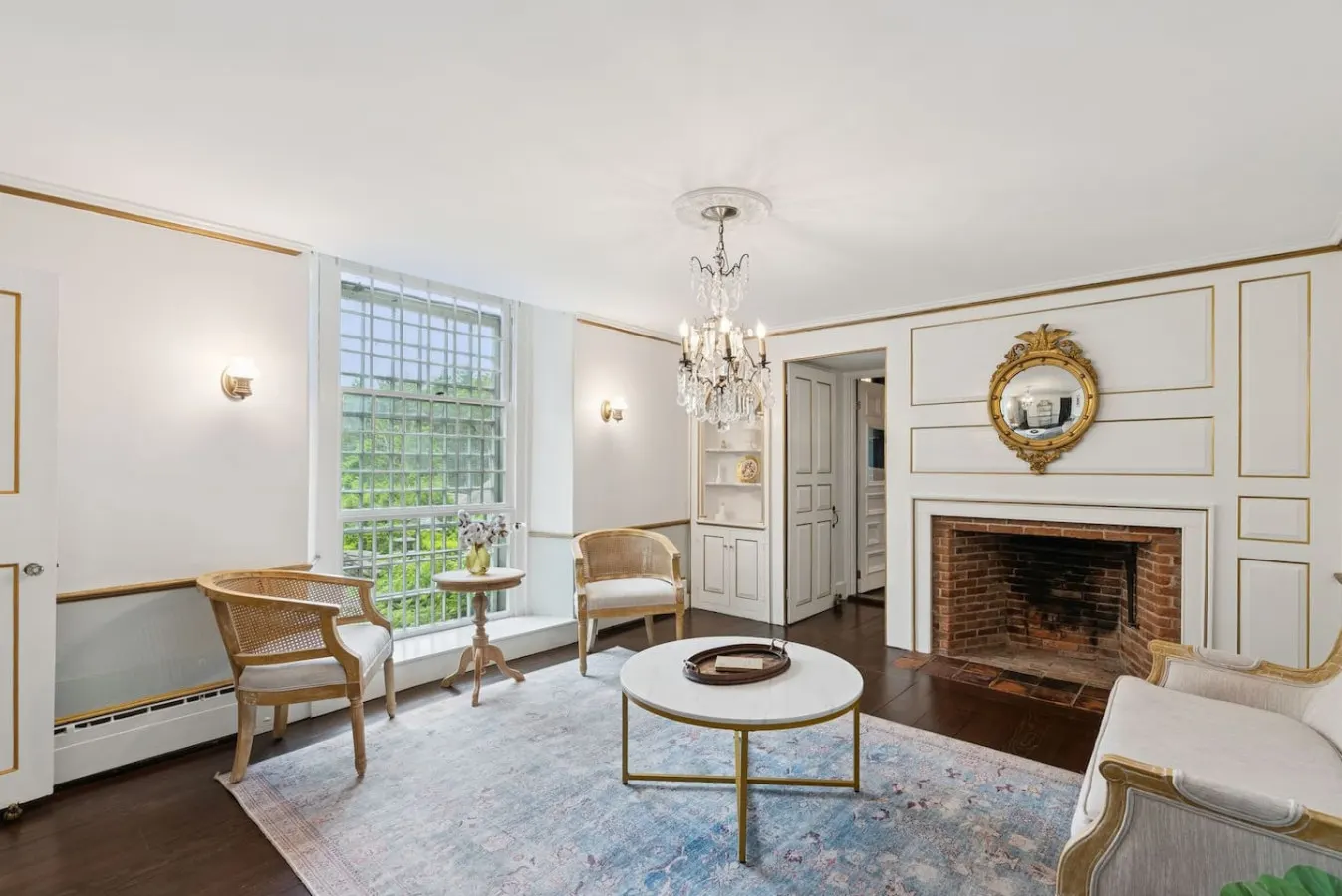 Stunning Castle - Heated Saltwater Pool & Hot Tub 15